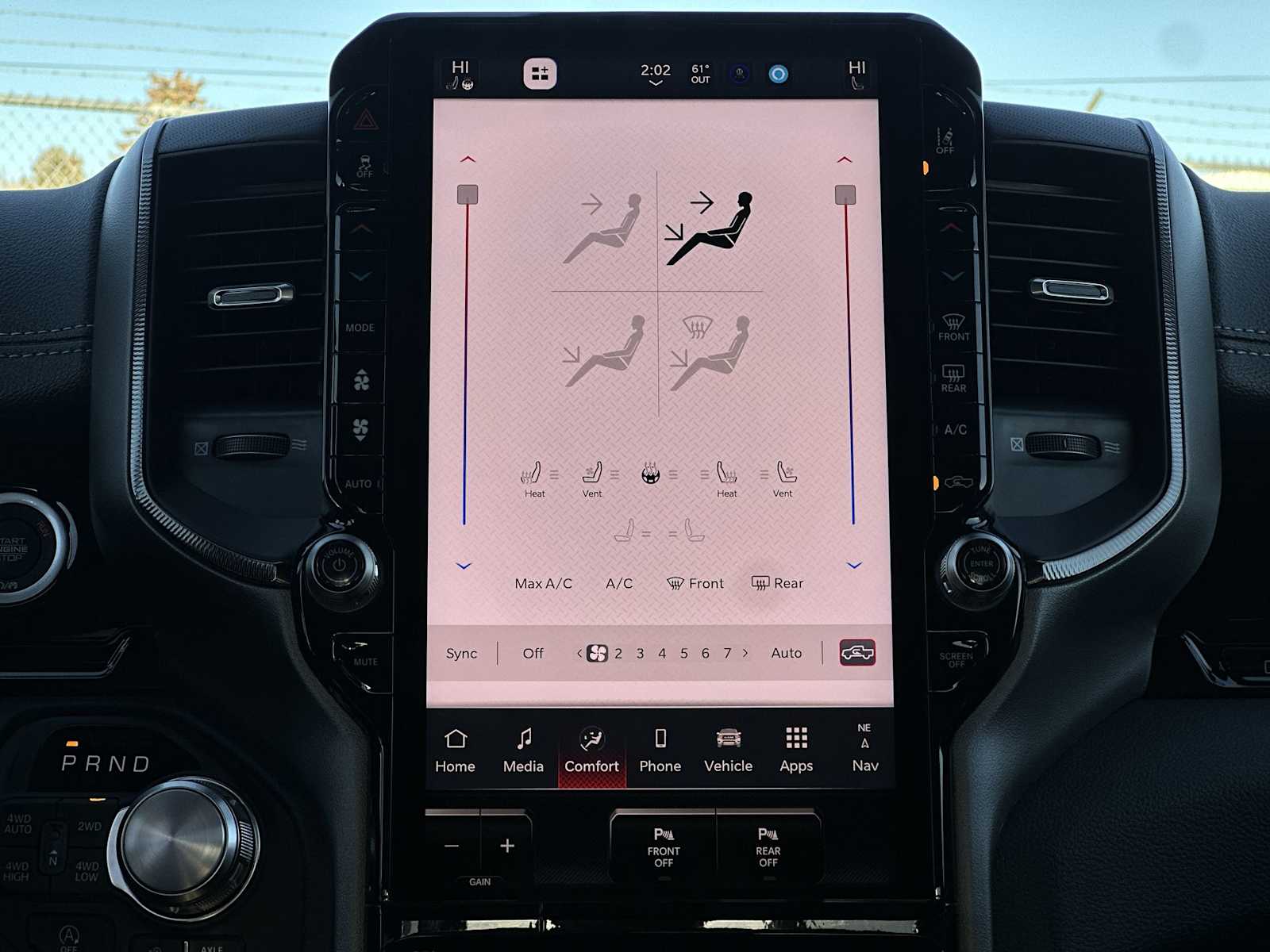 Thumbnail: 2026 RAM 1500 - 17