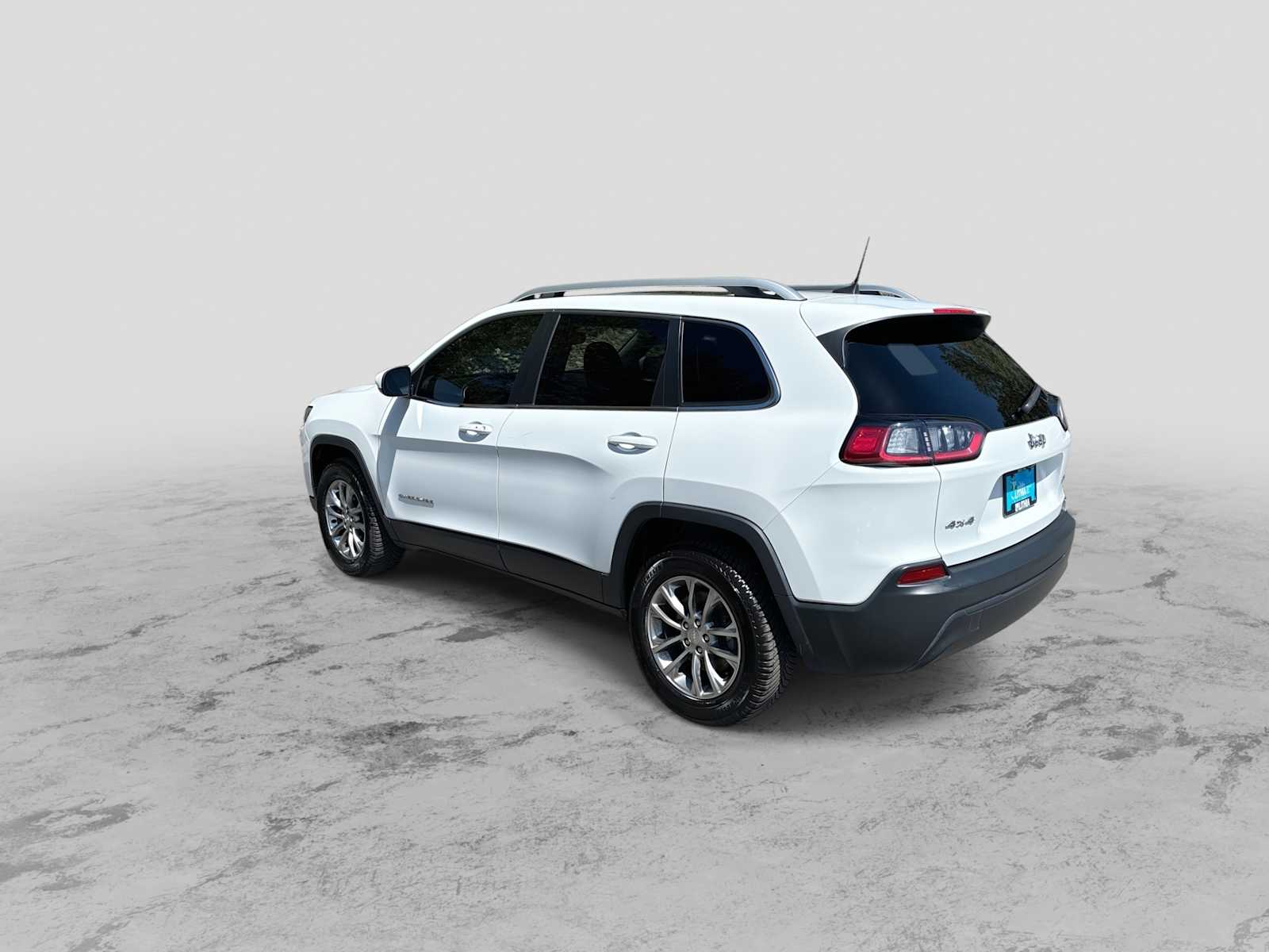 Thumbnail: 2019 Jeep Cherokee - 5