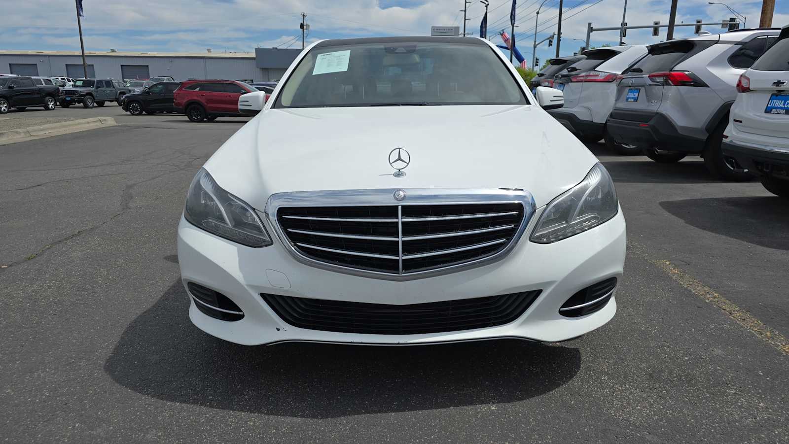 Thumbnail: 2014 Mercedes-Benz E-Class - 3