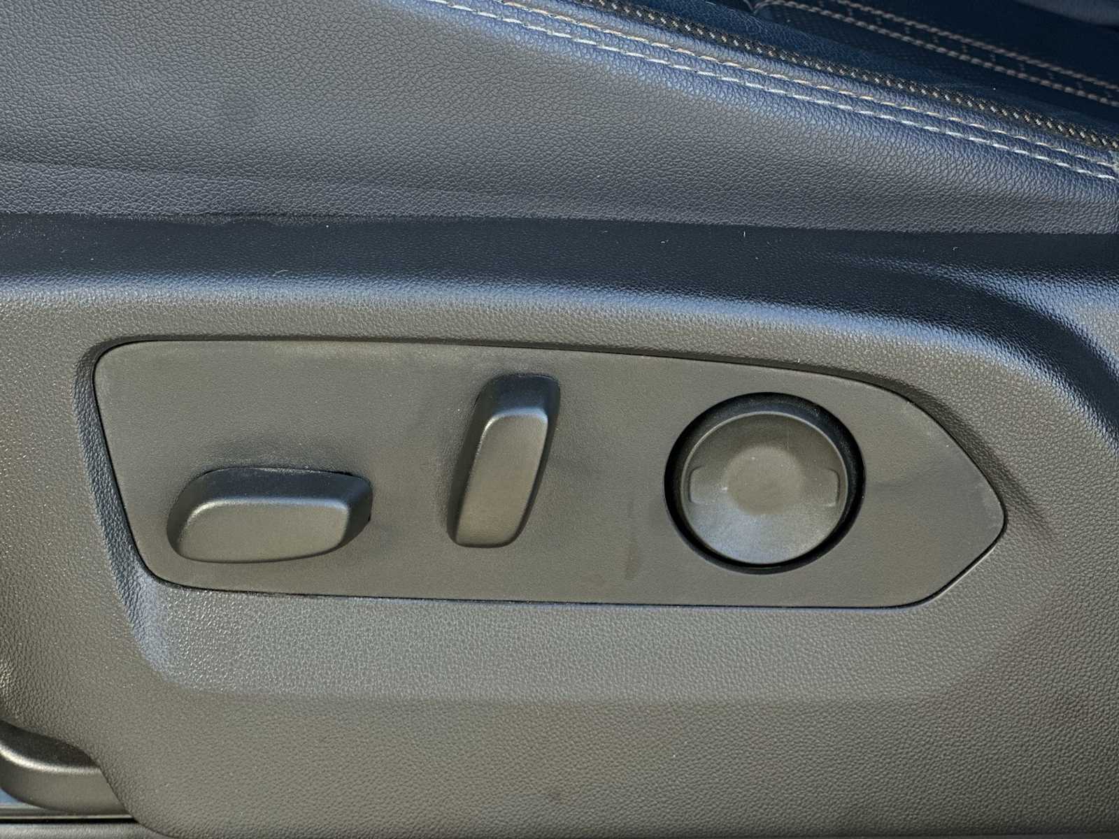 Thumbnail: 2024 Chevrolet Silverado 1500 - 14