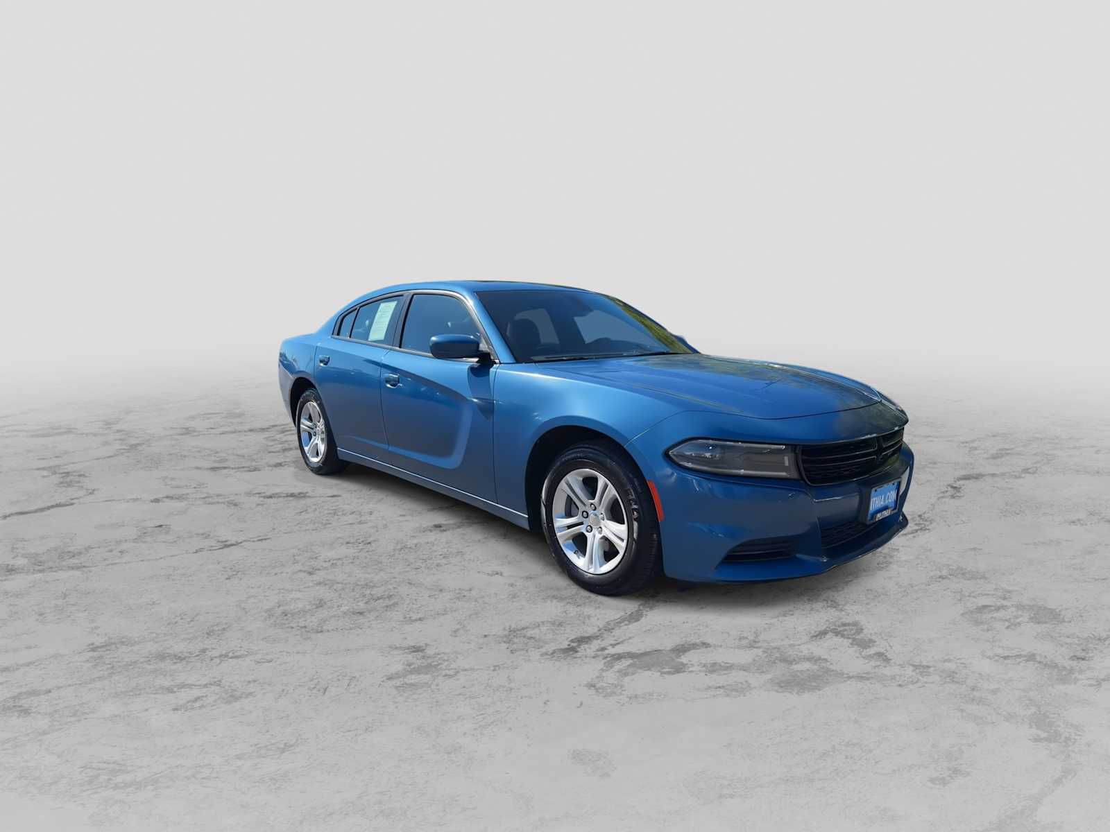 2022 Dodge Charger SXT photo 2