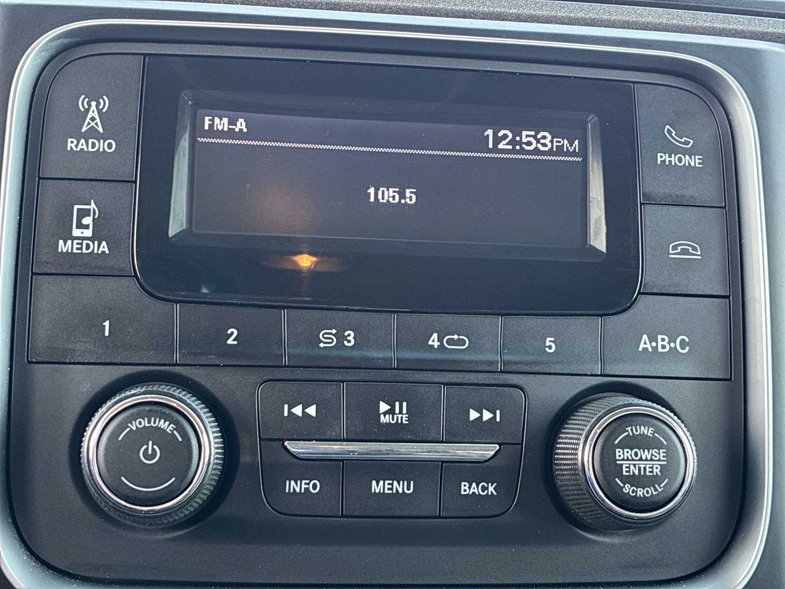 Thumbnail: 2019 RAM 1500 Classic - 12