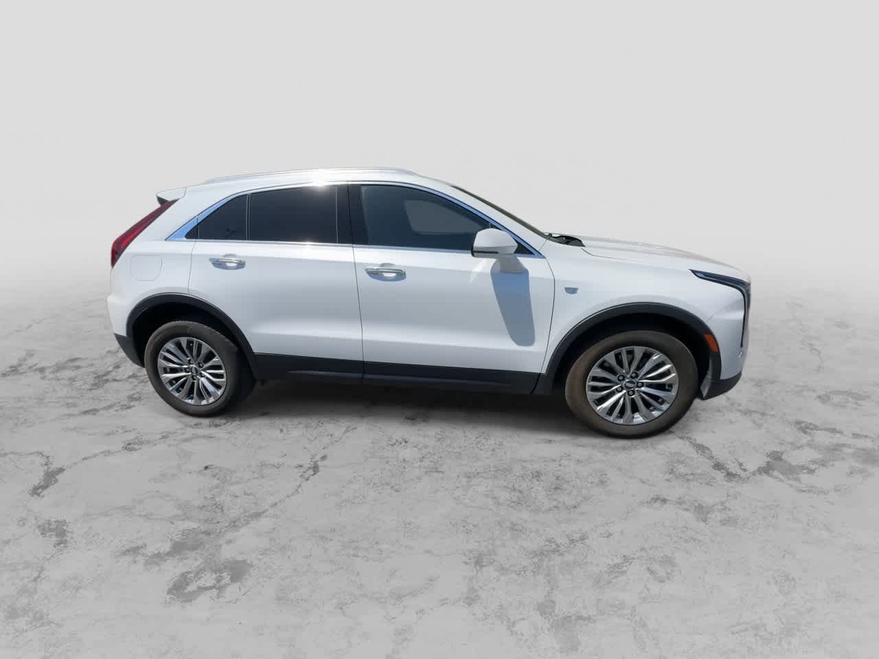 Thumbnail: 2024 Cadillac XT4 - 9