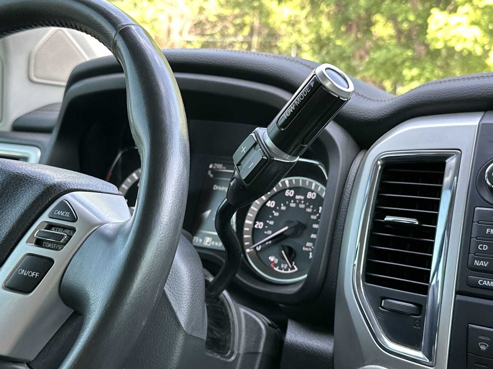 Thumbnail: 2017 Nissan Titan - 20