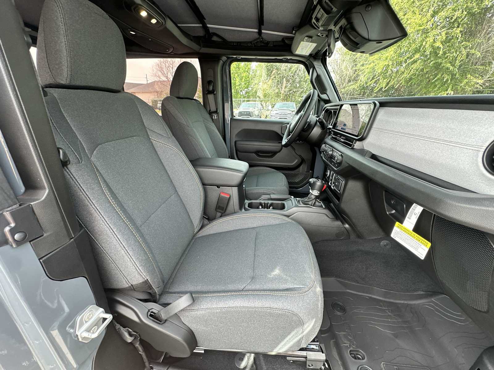 Thumbnail: 2025 Jeep Wrangler - 22