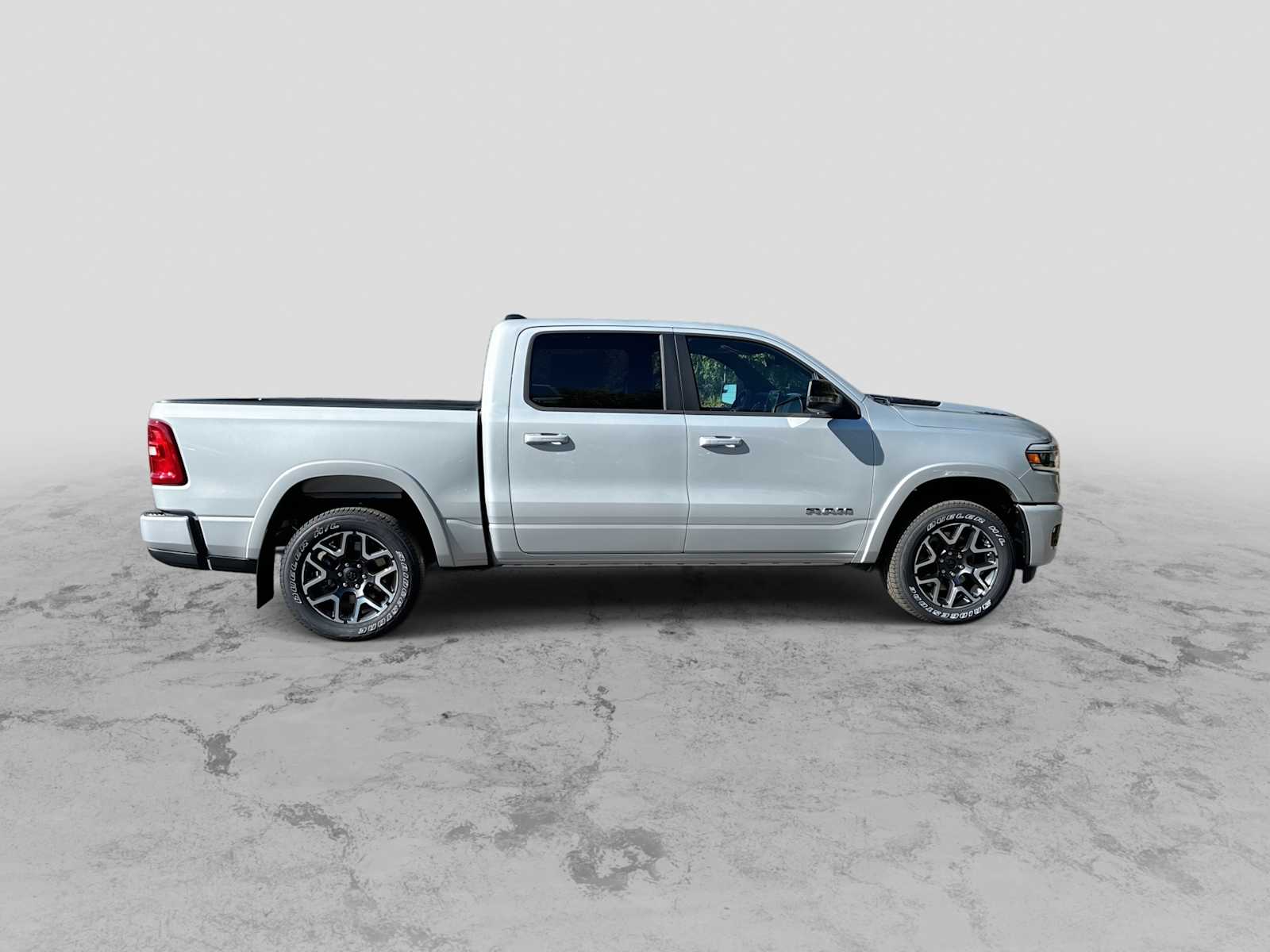 Thumbnail: 2026 RAM 1500 - 9