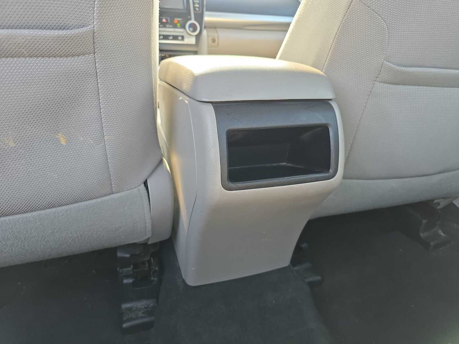 Thumbnail: 2014 Toyota Camry - 20