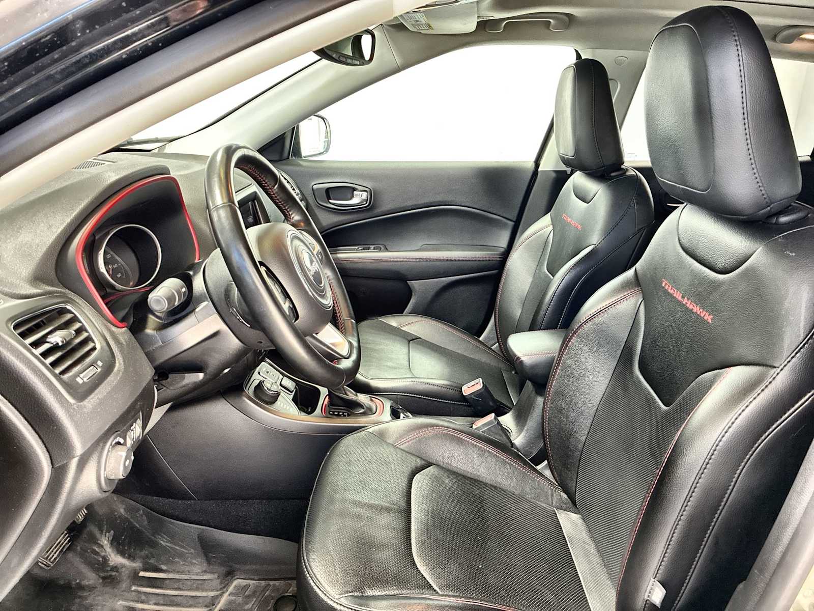 Thumbnail: 2021 Jeep Compass - 13