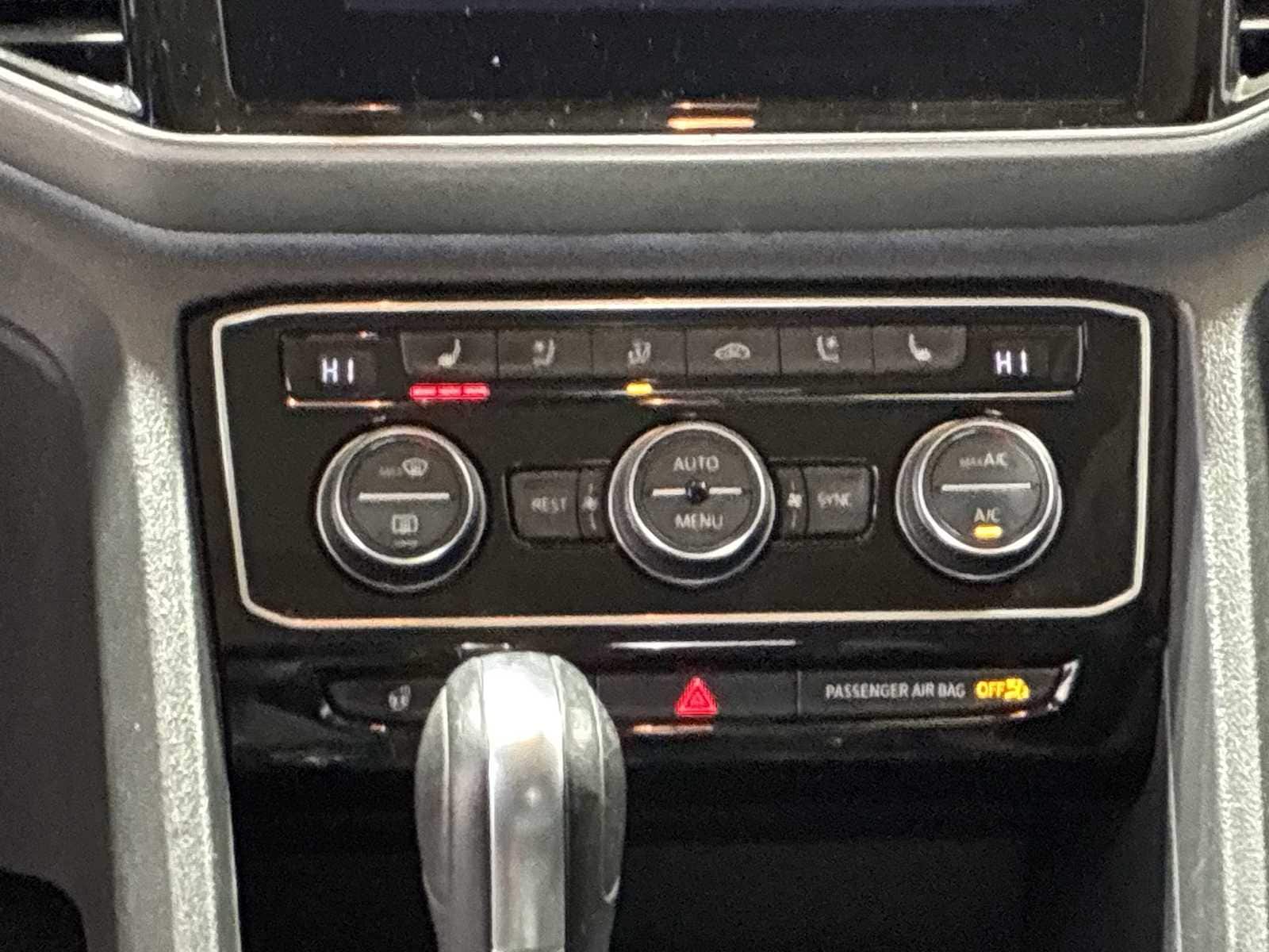 Thumbnail: 2019 Volkswagen Atlas - 17