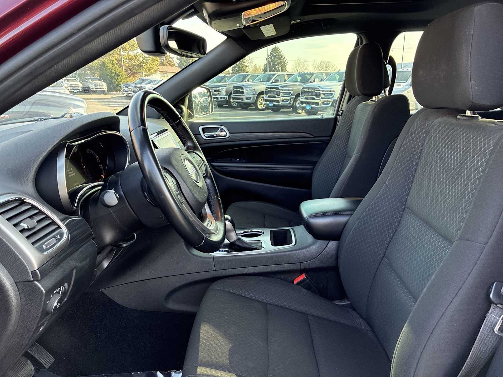 Thumbnail: 2022 Jeep Grand Cherokee - 13