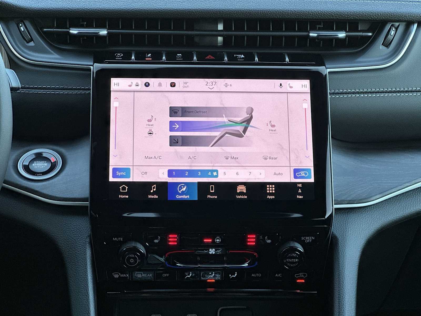 Thumbnail: 2025 Jeep Grand Cherokee - 17