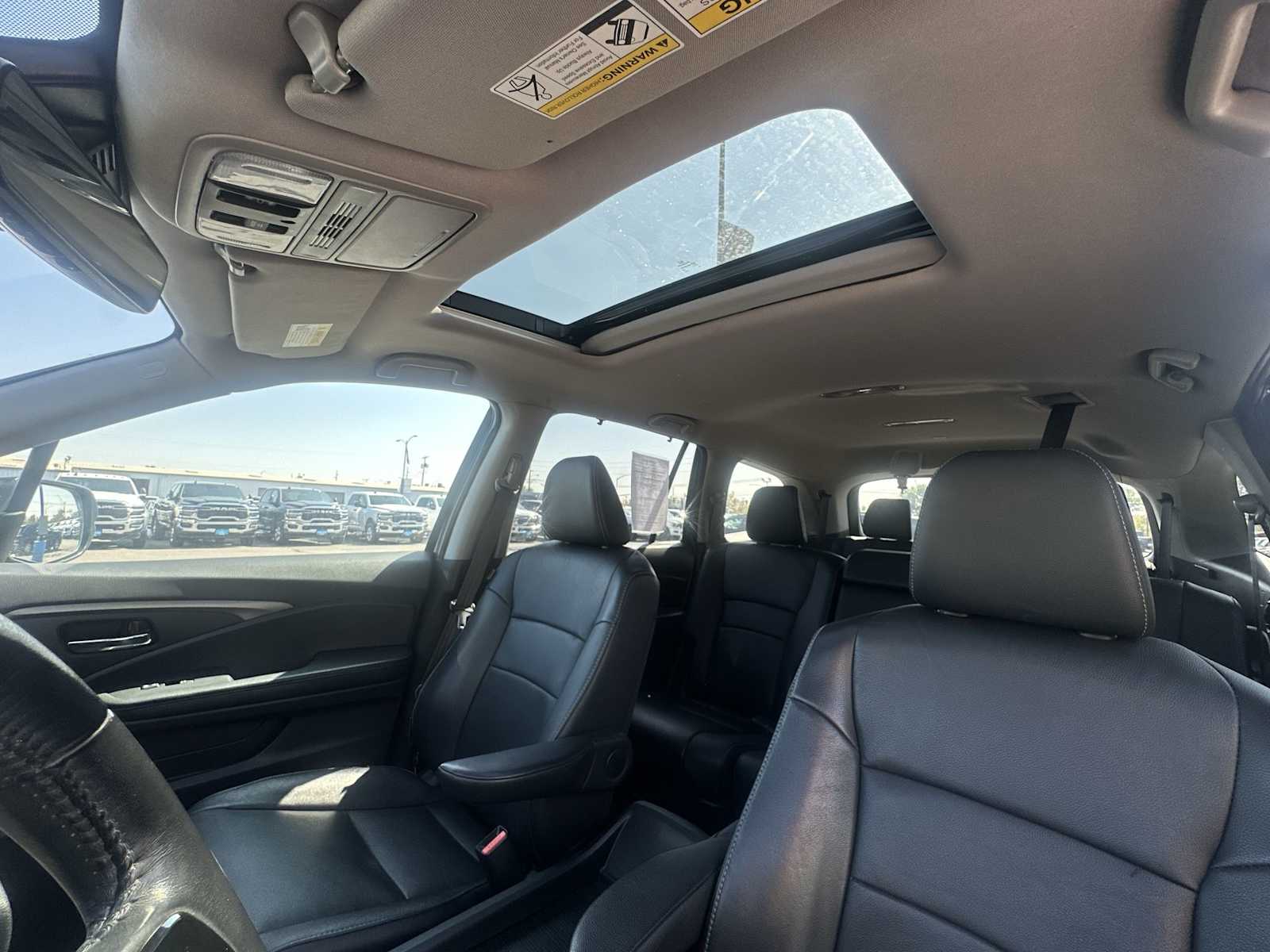 Thumbnail: 2022 Honda Pilot - 16