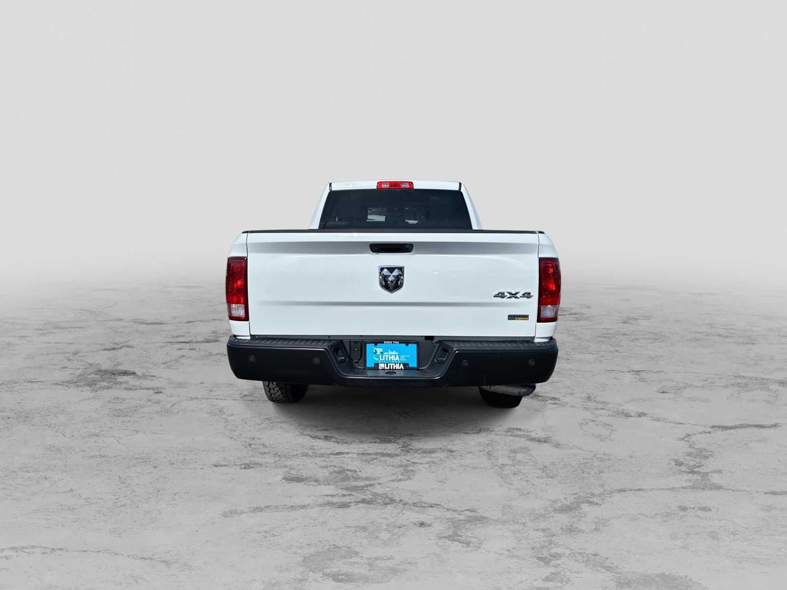 Thumbnail: 2019 RAM 1500 Classic - 7
