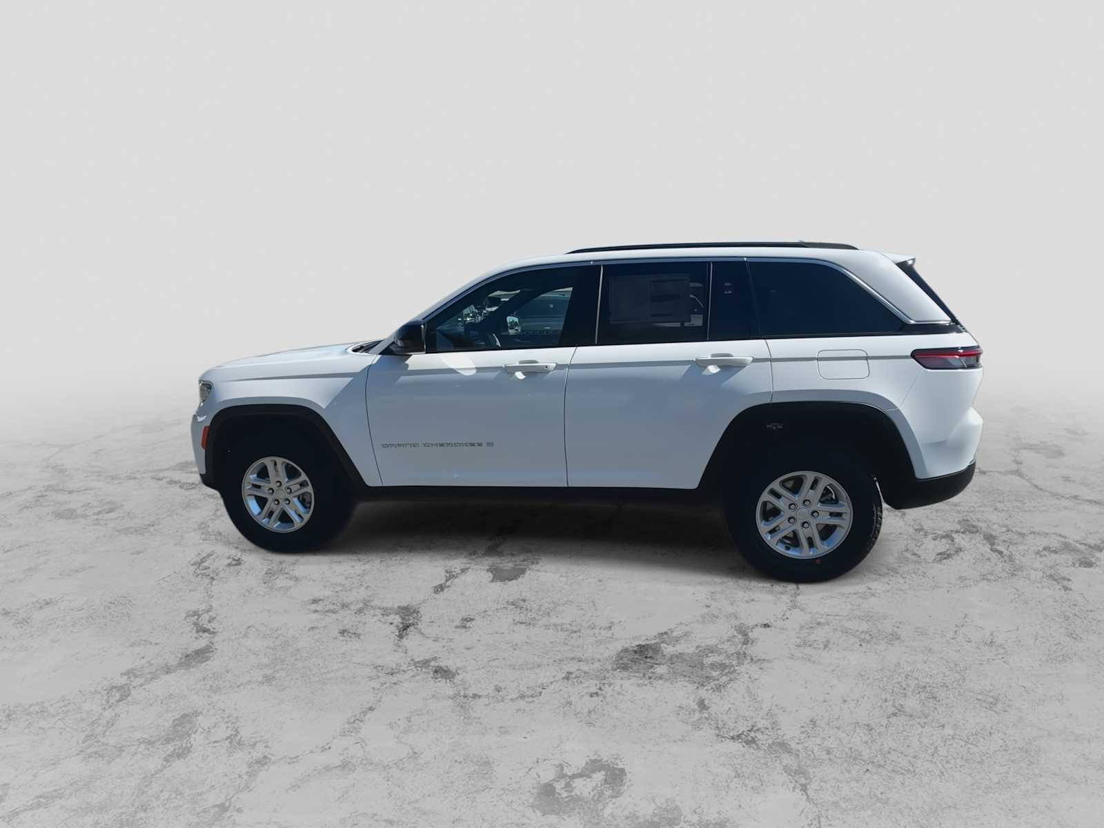 Thumbnail: 2025 Jeep Grand Cherokee - 5