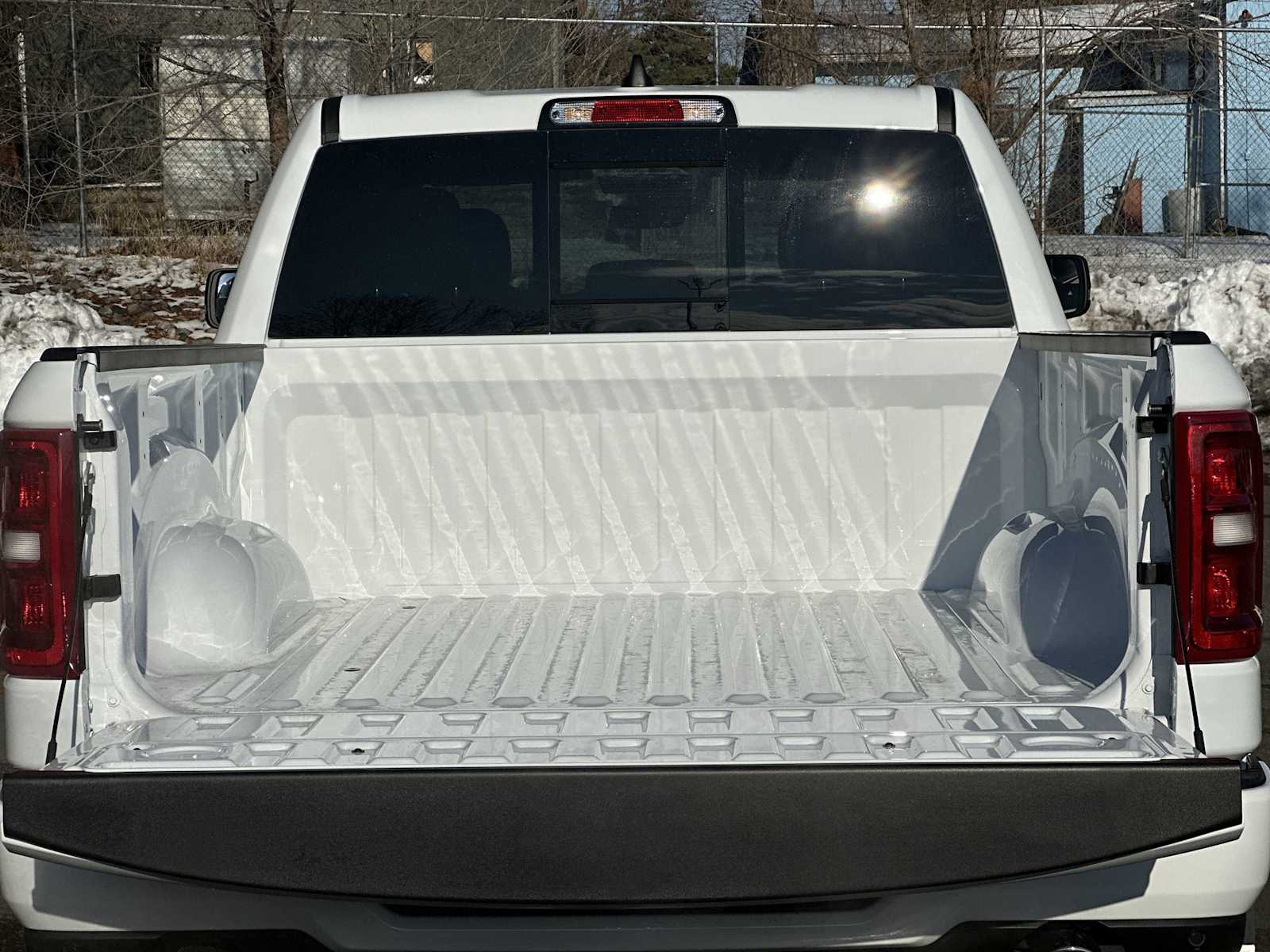 Thumbnail: 2026 RAM 1500 - 18