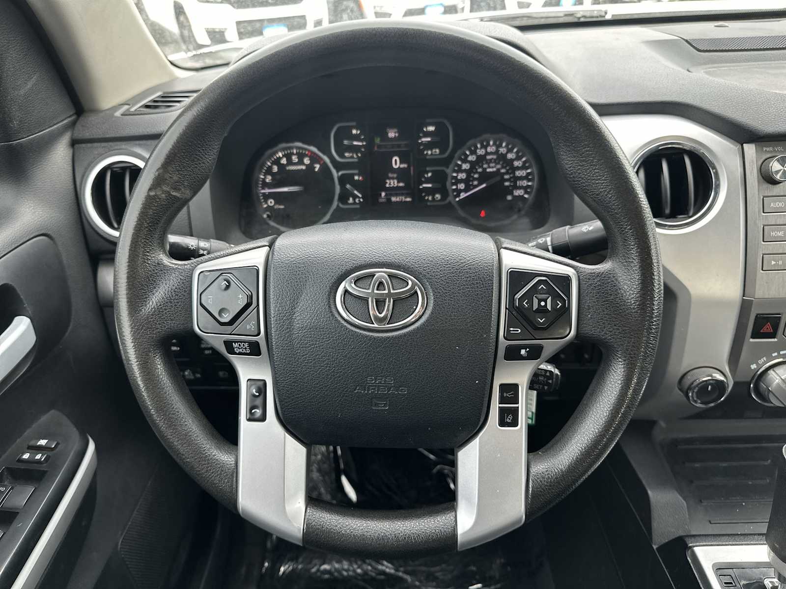 Thumbnail: 2019 Toyota Tundra - 11