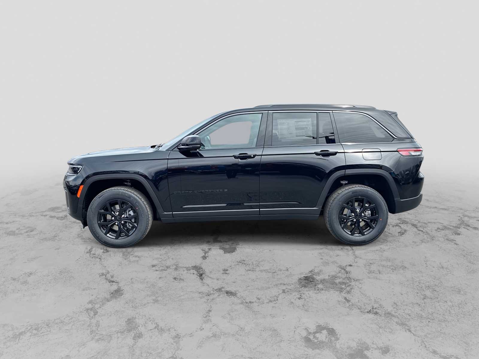 Thumbnail: 2026 Jeep Grand Cherokee - 5