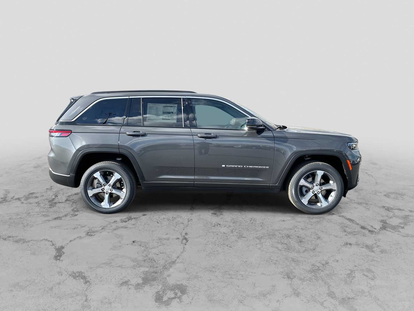 Thumbnail: 2026 Jeep Grand Cherokee - 9