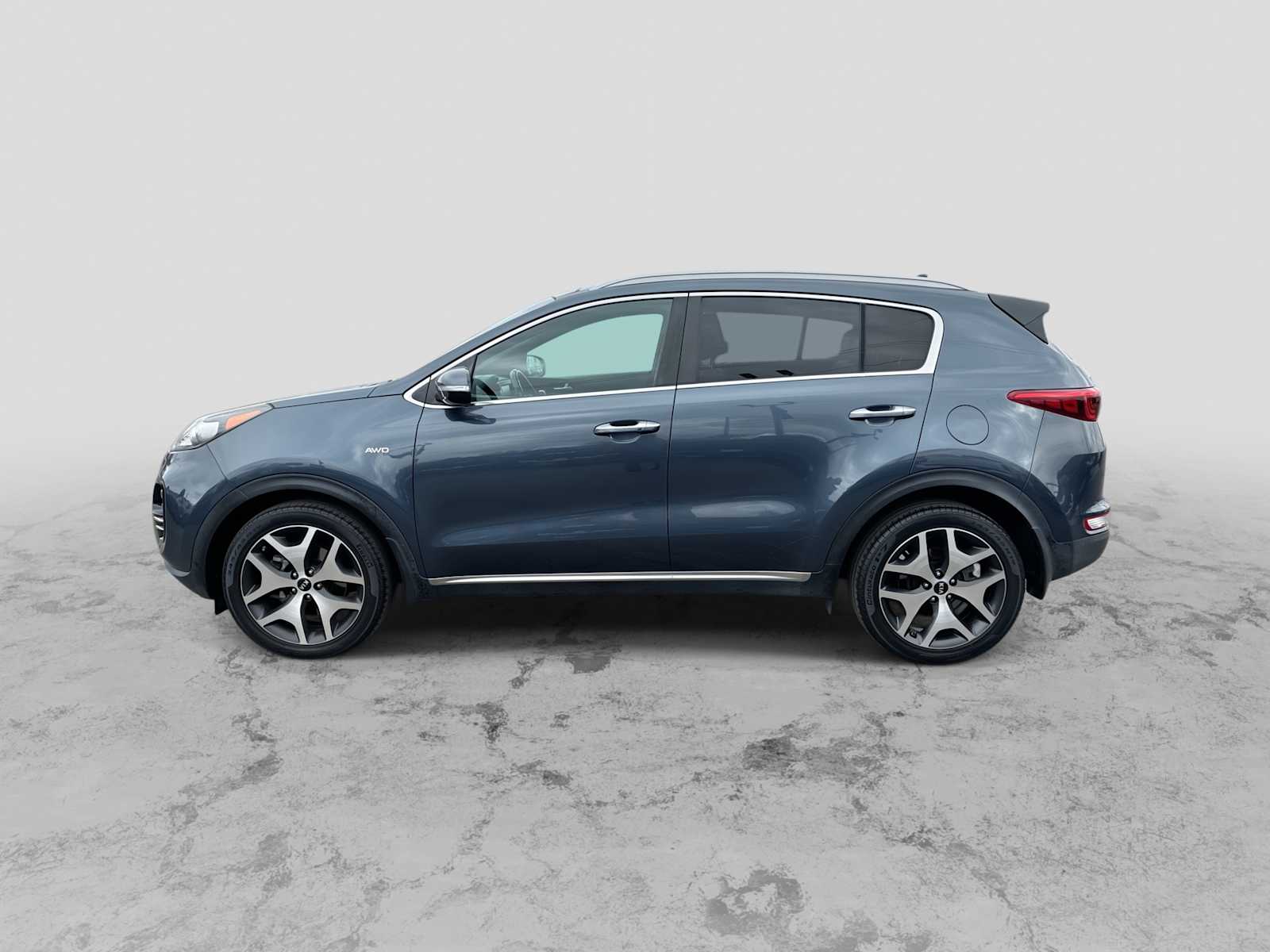 Thumbnail: 2017 Kia Sportage - 5