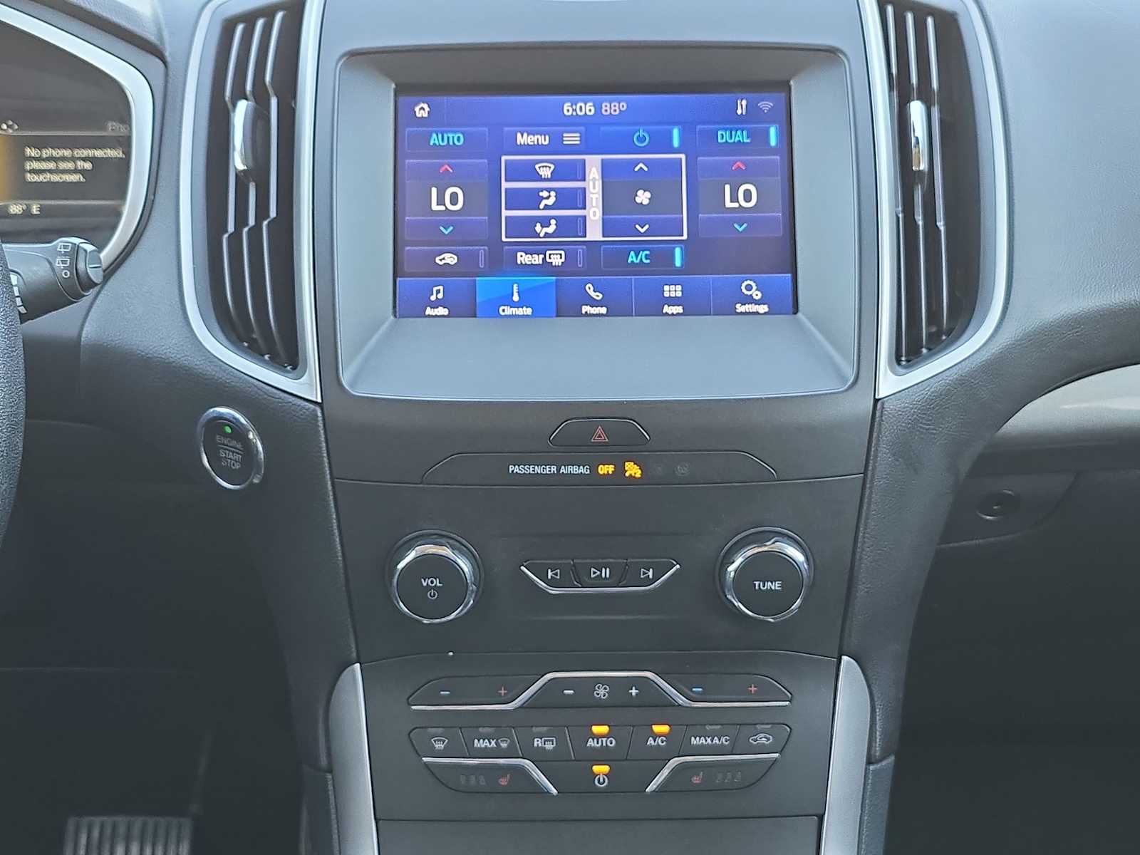 2020 Ford Edge SEL 16