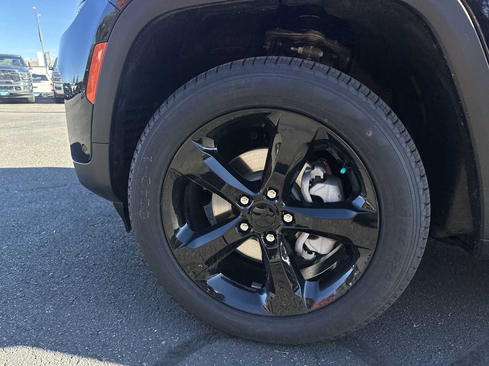 Thumbnail: 2025 Jeep Grand Cherokee - 18