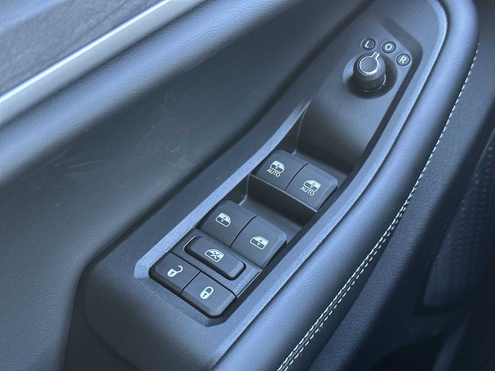 Thumbnail: 2025 Jeep Grand Cherokee - 15