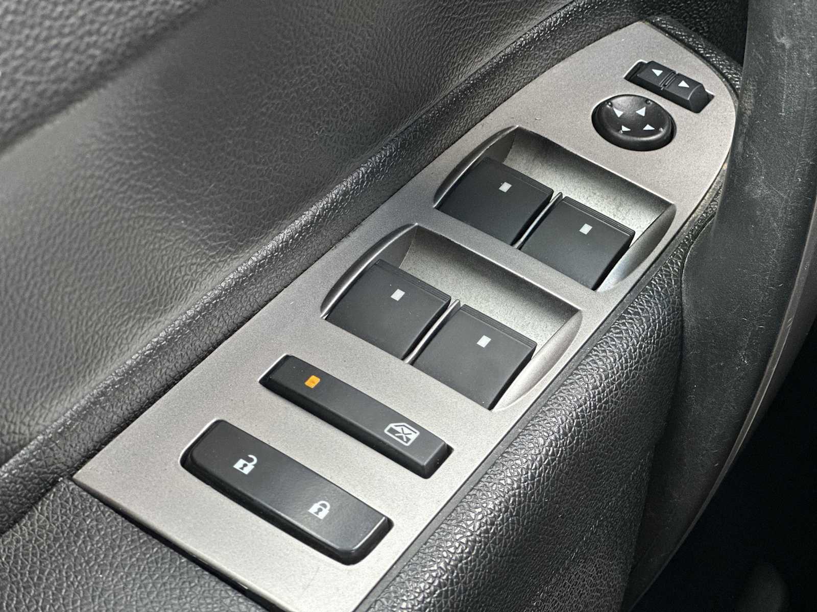 Thumbnail: 2013 Chevrolet Silverado 2500 - 15