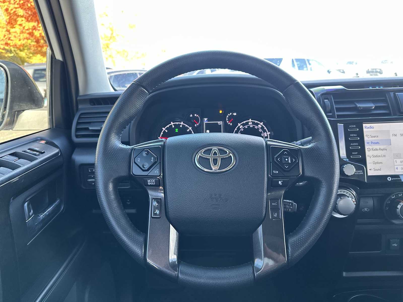 Thumbnail: 2023 Toyota 4Runner - 11