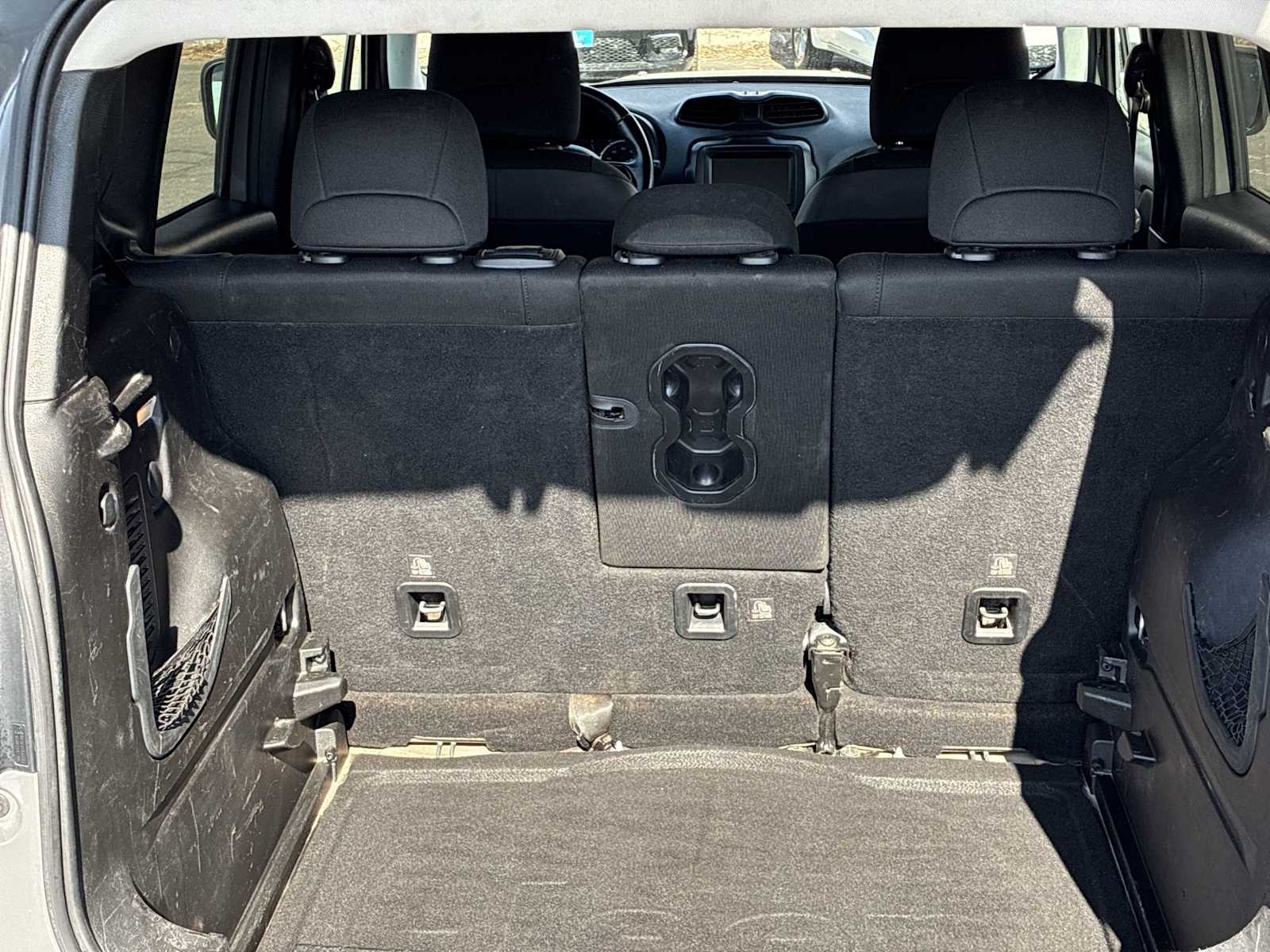 Thumbnail: 2019 Jeep Renegade - 19