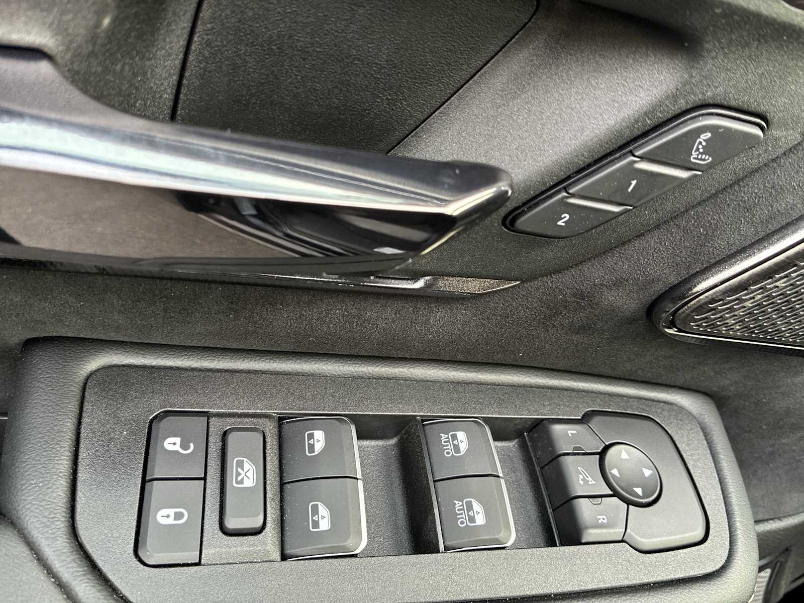 Thumbnail: 2026 RAM 1500 - 15
