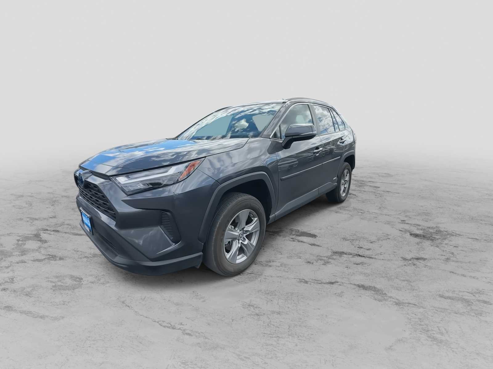 2023 Toyota RAV4 Hybrid LE photo 3