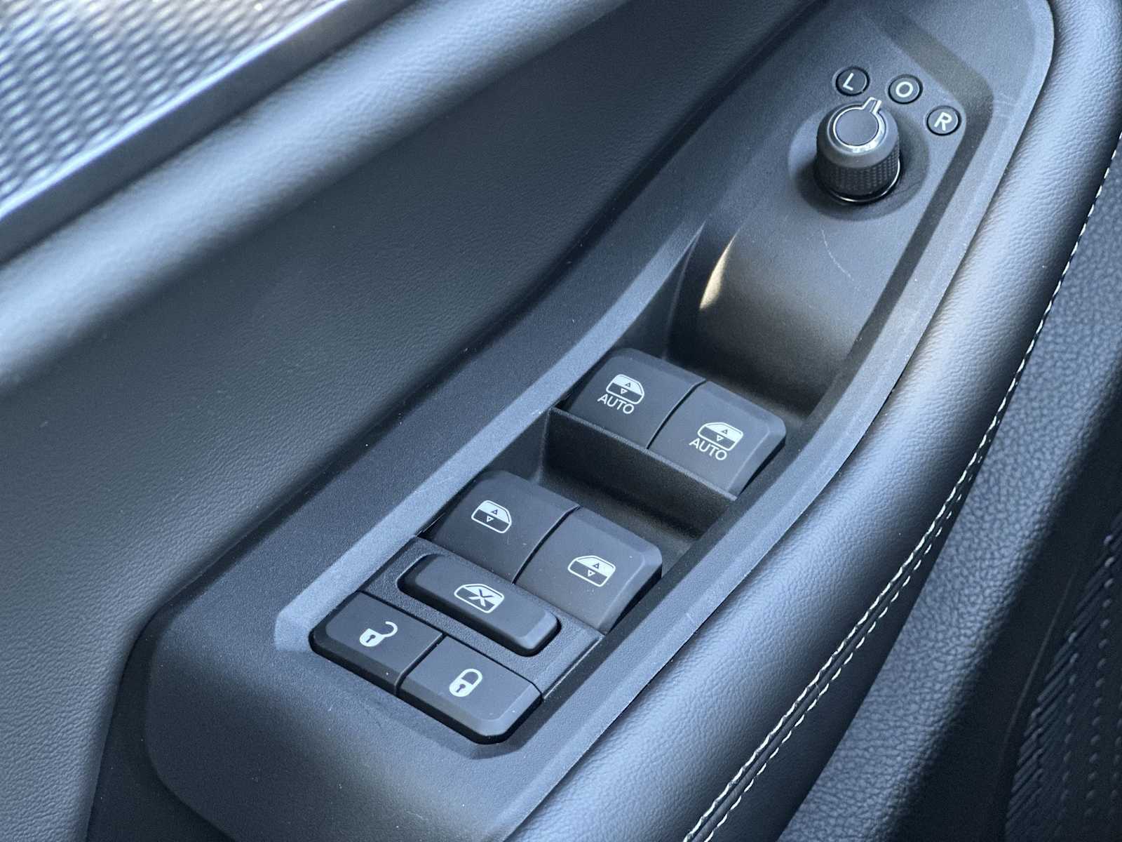 Thumbnail: 2025 Jeep Grand Cherokee - 15