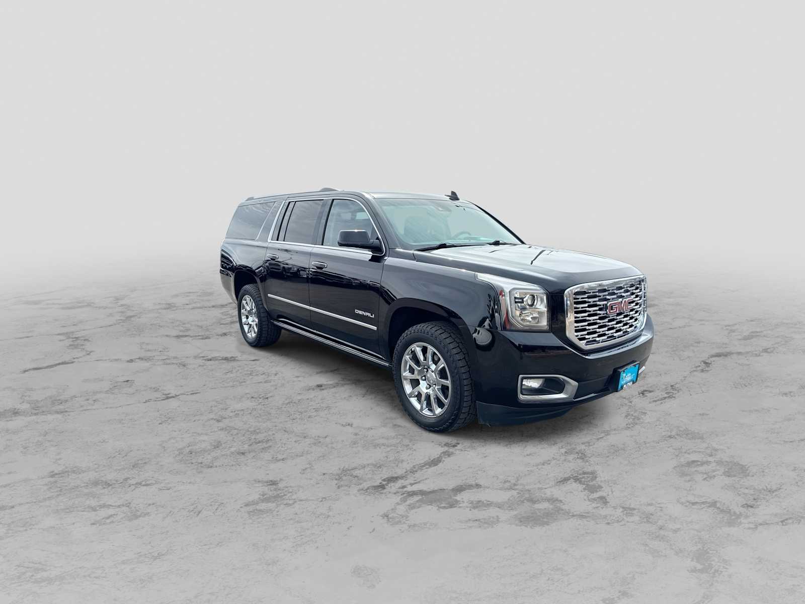 Thumbnail: 2018 GMC Yukon XL - 2