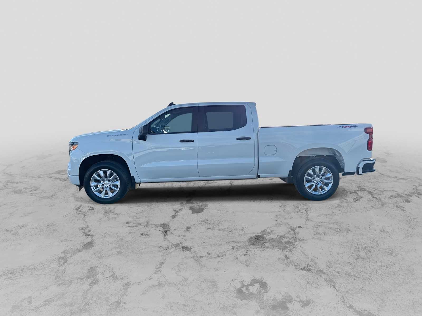 Thumbnail: 2022 Chevrolet Silverado 1500 - 5