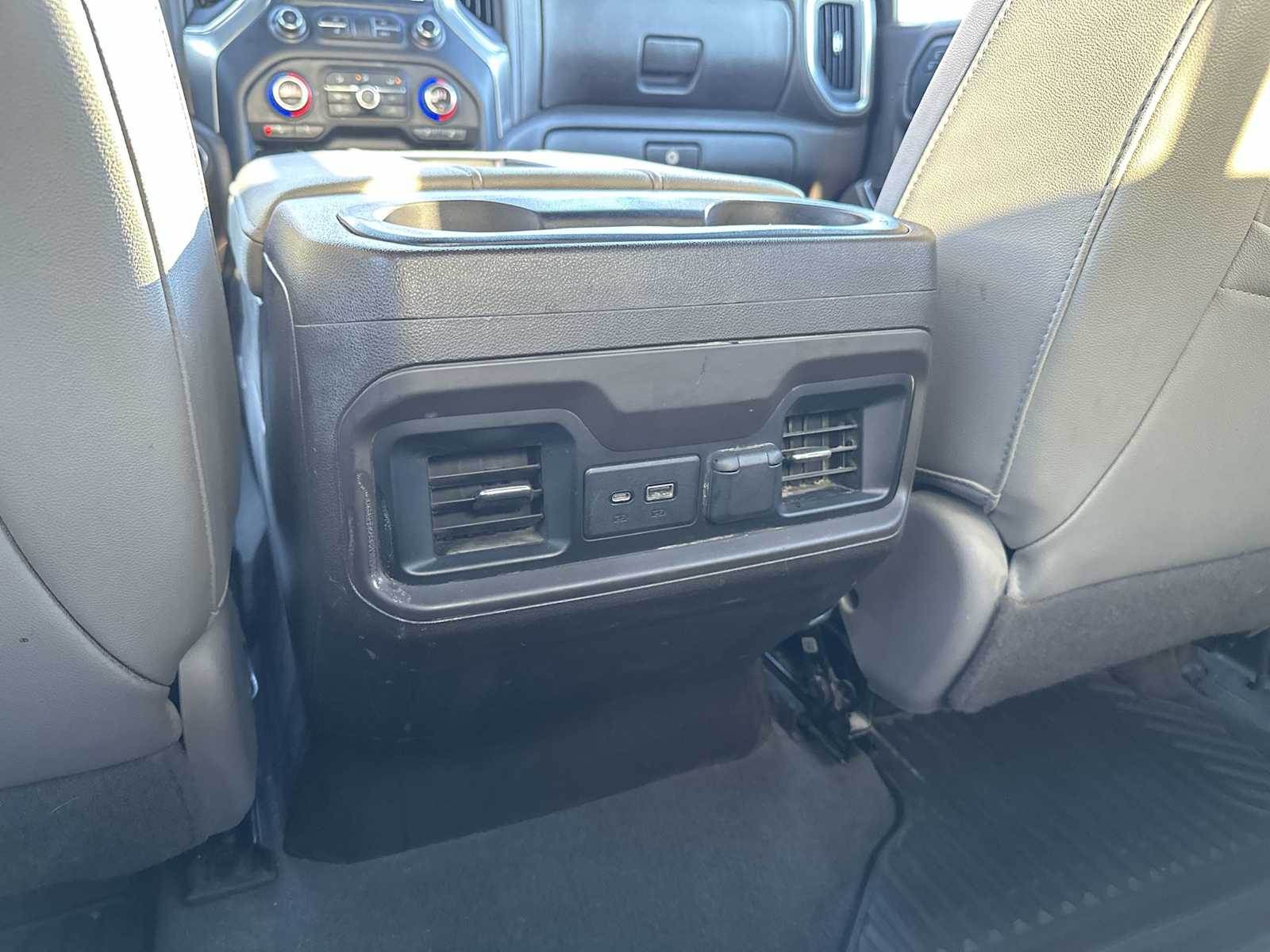 Thumbnail: 2019 Chevrolet Silverado 1500 - 21