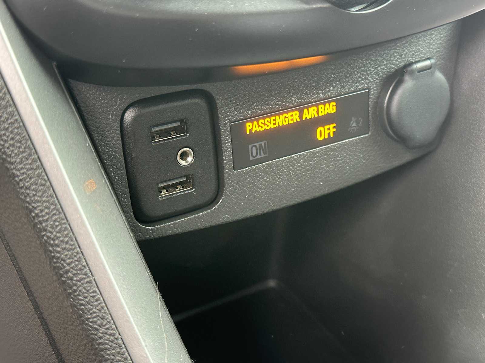2020 Chevrolet Trax LT 22