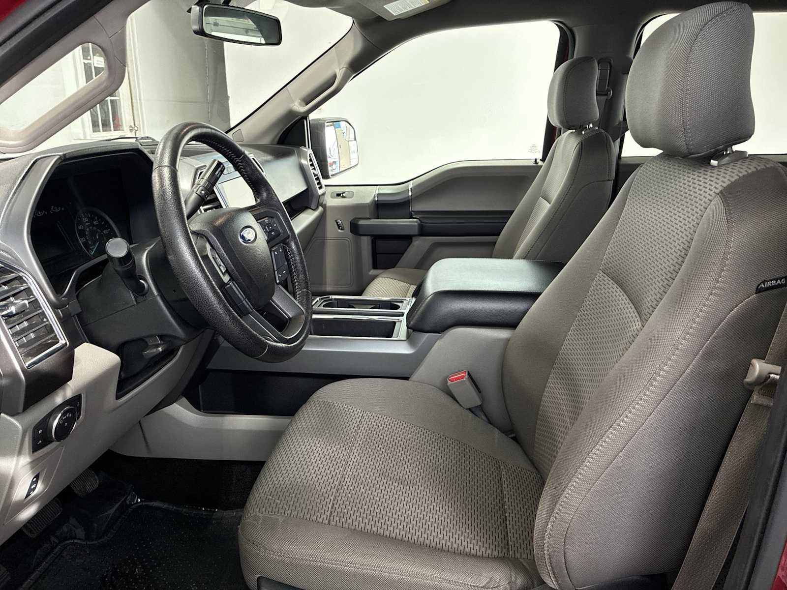 Thumbnail: 2016 Ford F-150 - 13