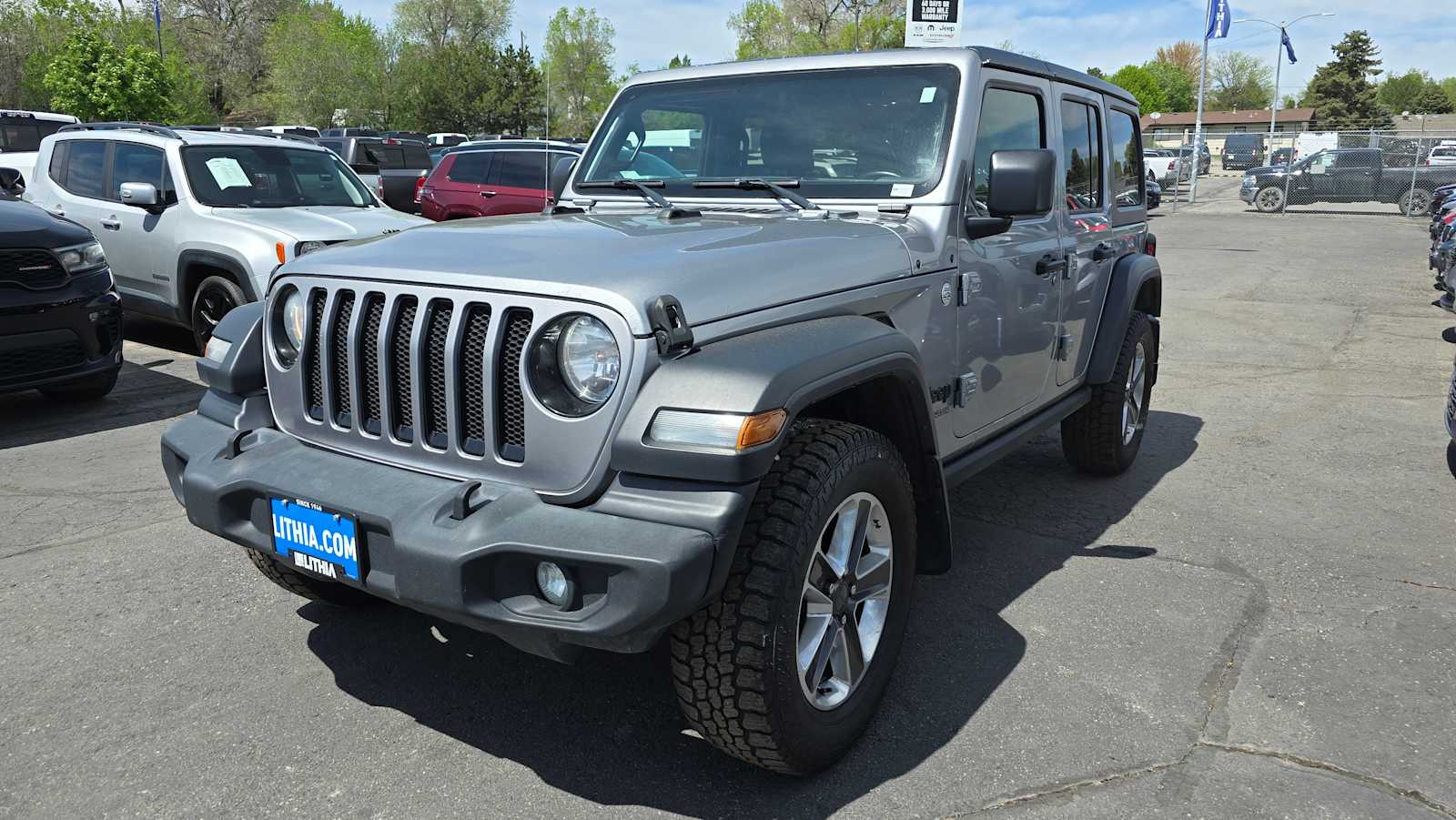2019 Jeep Wrangler Unlimited Sport photo 2