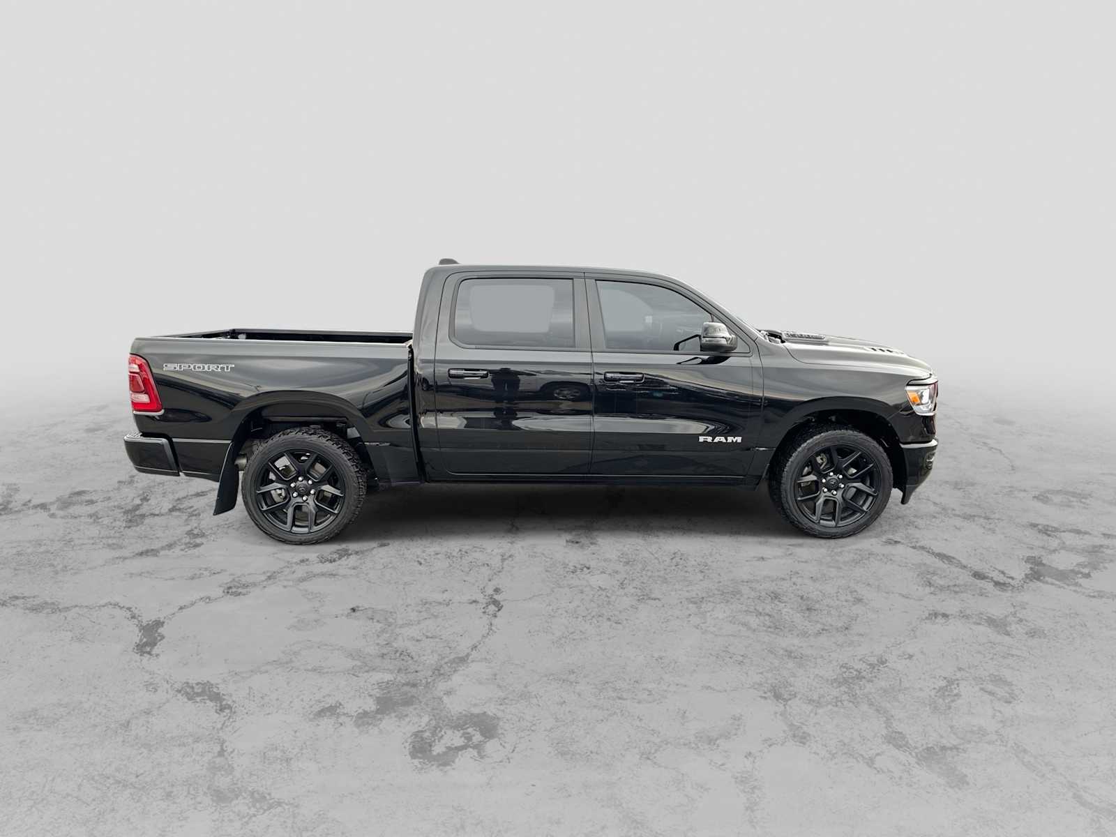 Thumbnail: 2023 RAM 1500 - 9
