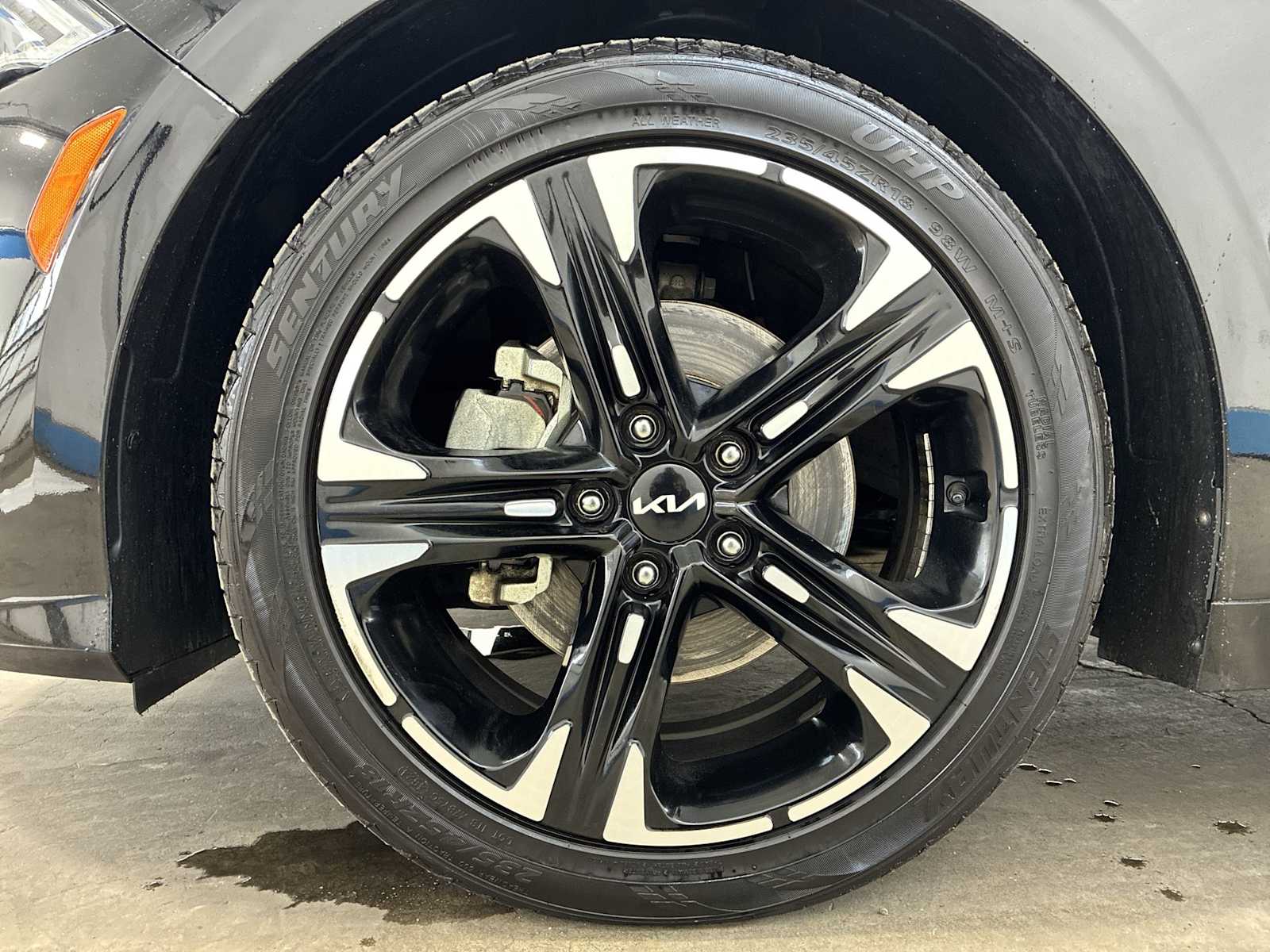 Thumbnail: 2022 Kia K5 - 18