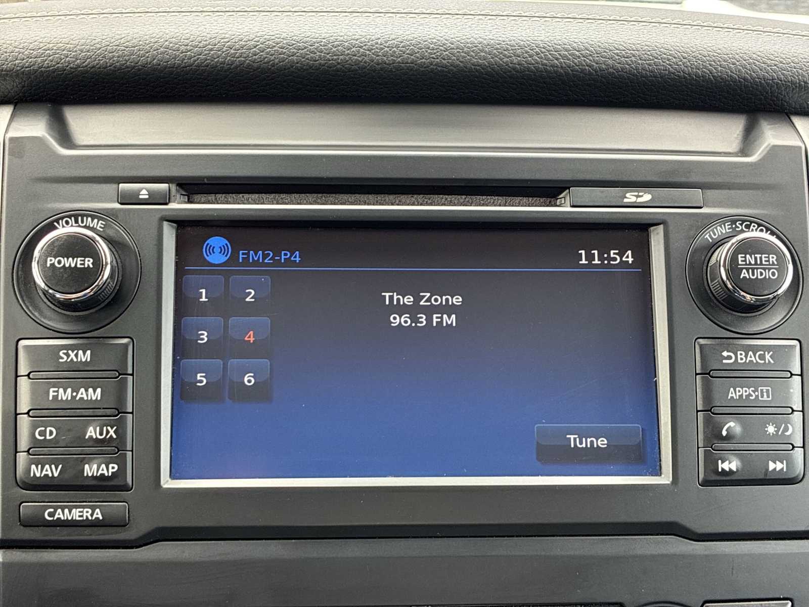 Thumbnail: 2017 Nissan Titan - 12