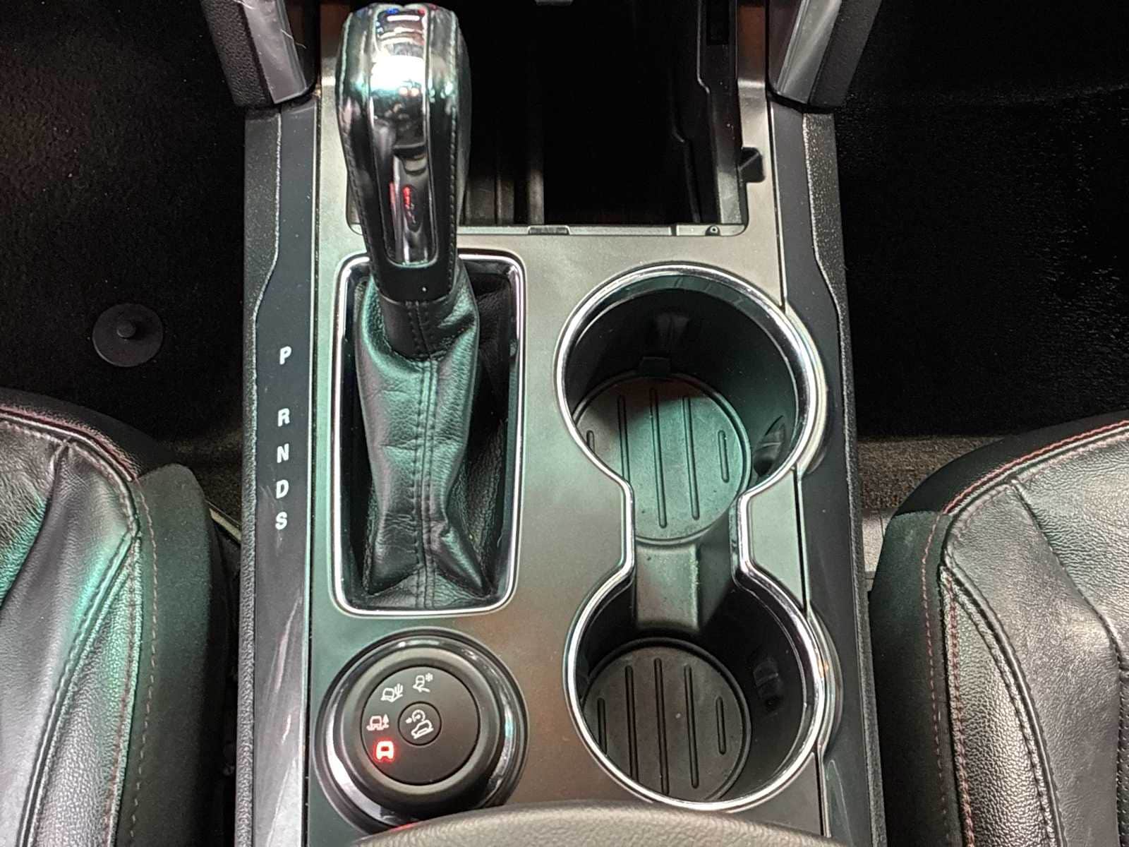 Thumbnail: 2016 Ford Explorer - 22