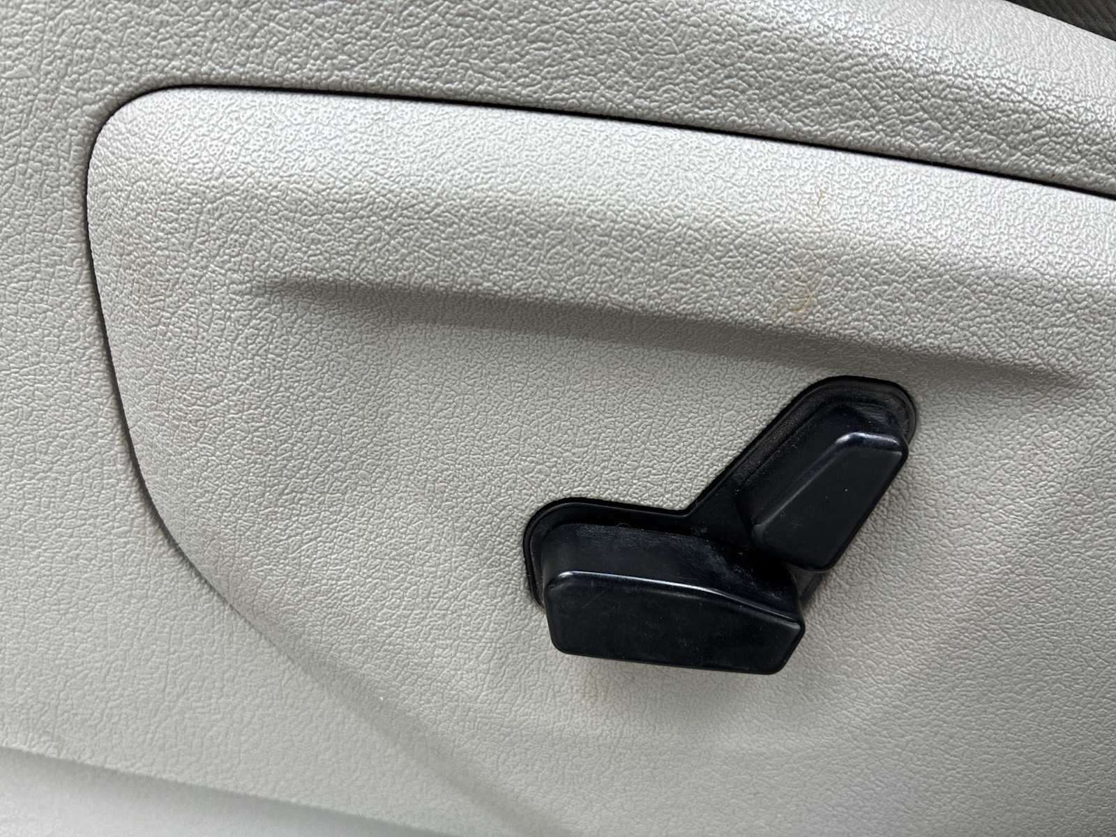 Thumbnail: 2007 Jeep Grand Cherokee - 14