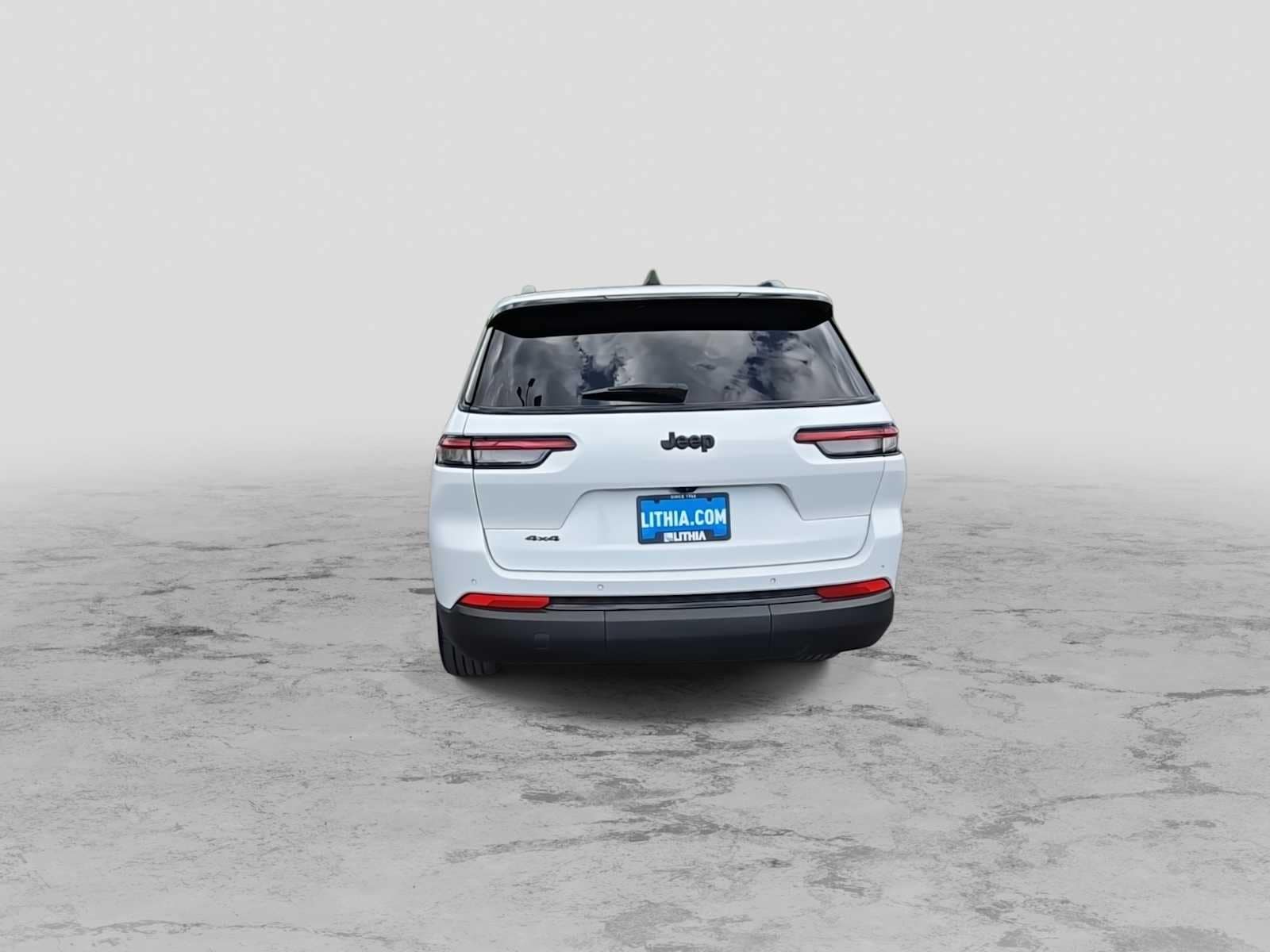Thumbnail: 2023 Jeep Grand Cherokee - 7