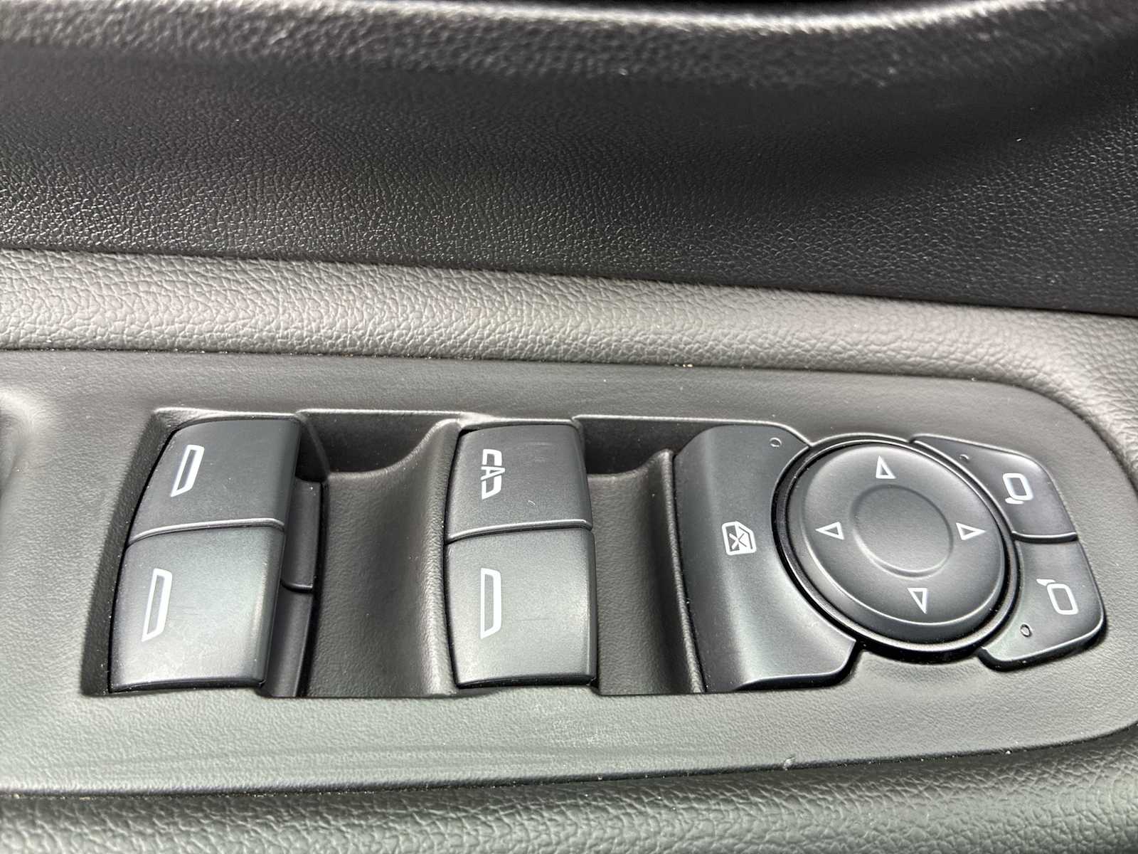 Thumbnail: 2024 GMC Terrain - 15