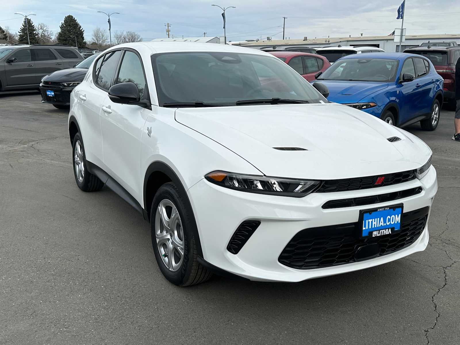 Thumbnail: 2025 Dodge Hornet - 3