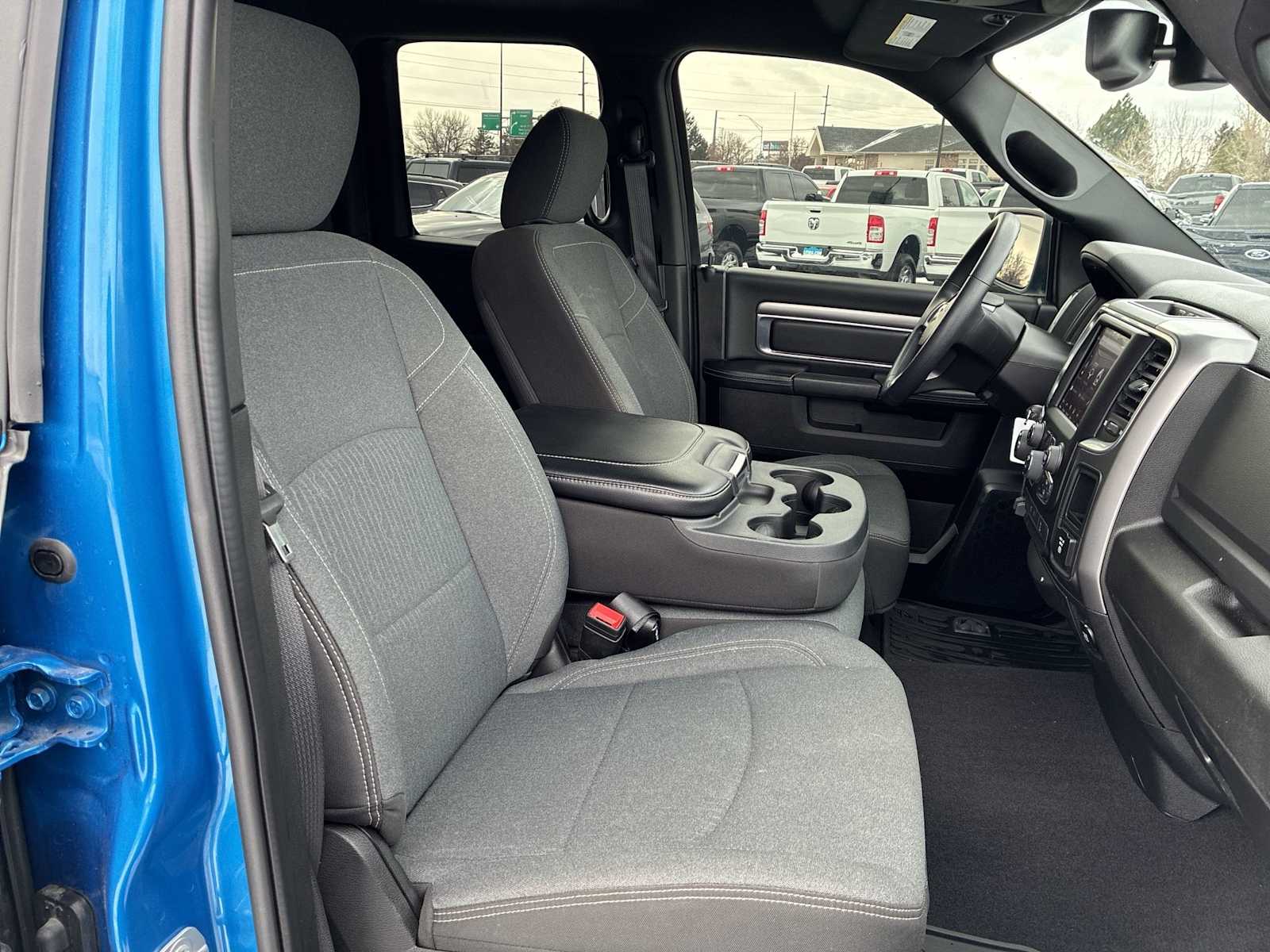 Thumbnail: 2022 RAM 1500 Classic - 25