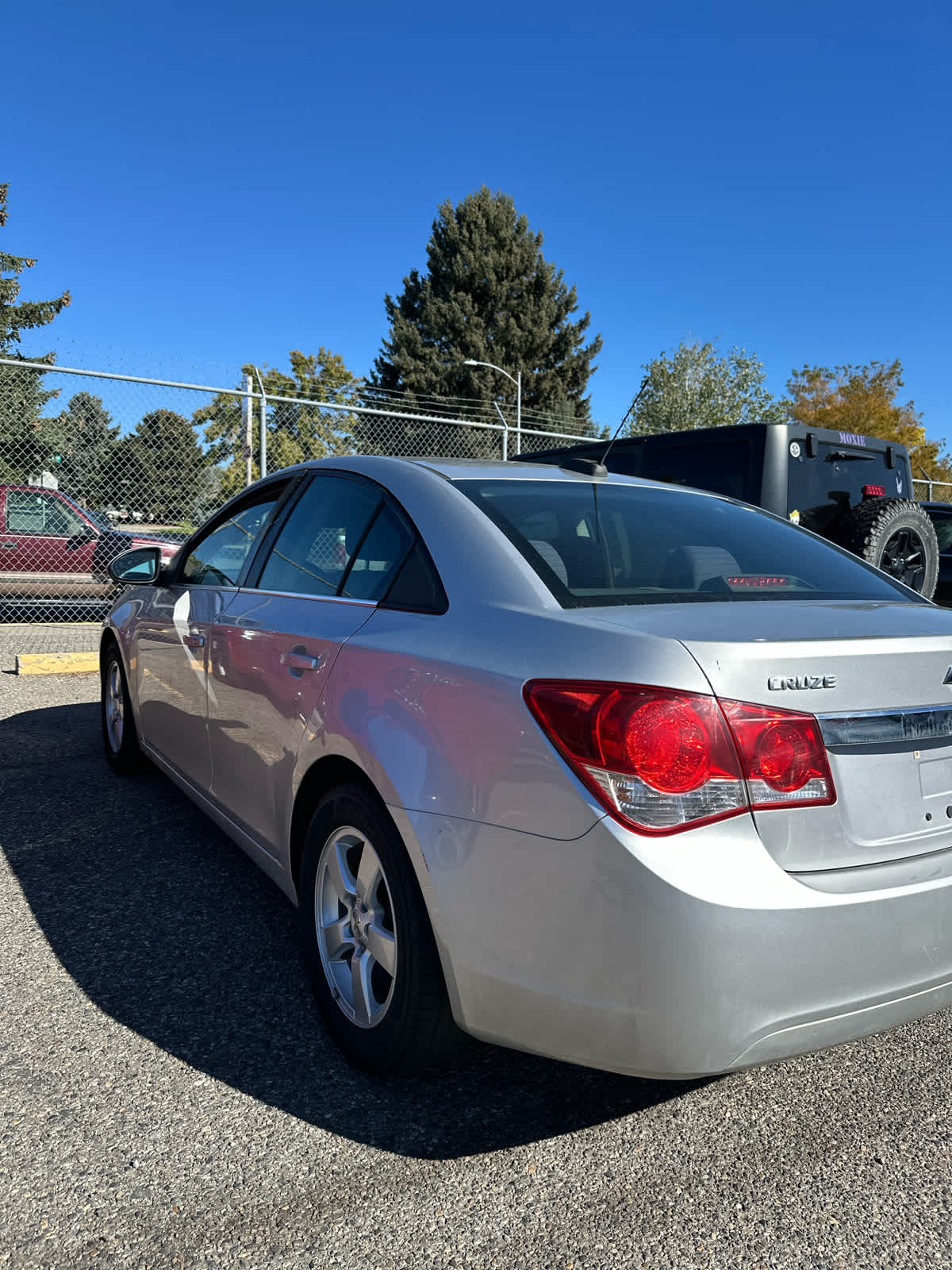 2015 Chevrolet Cruze photo 3