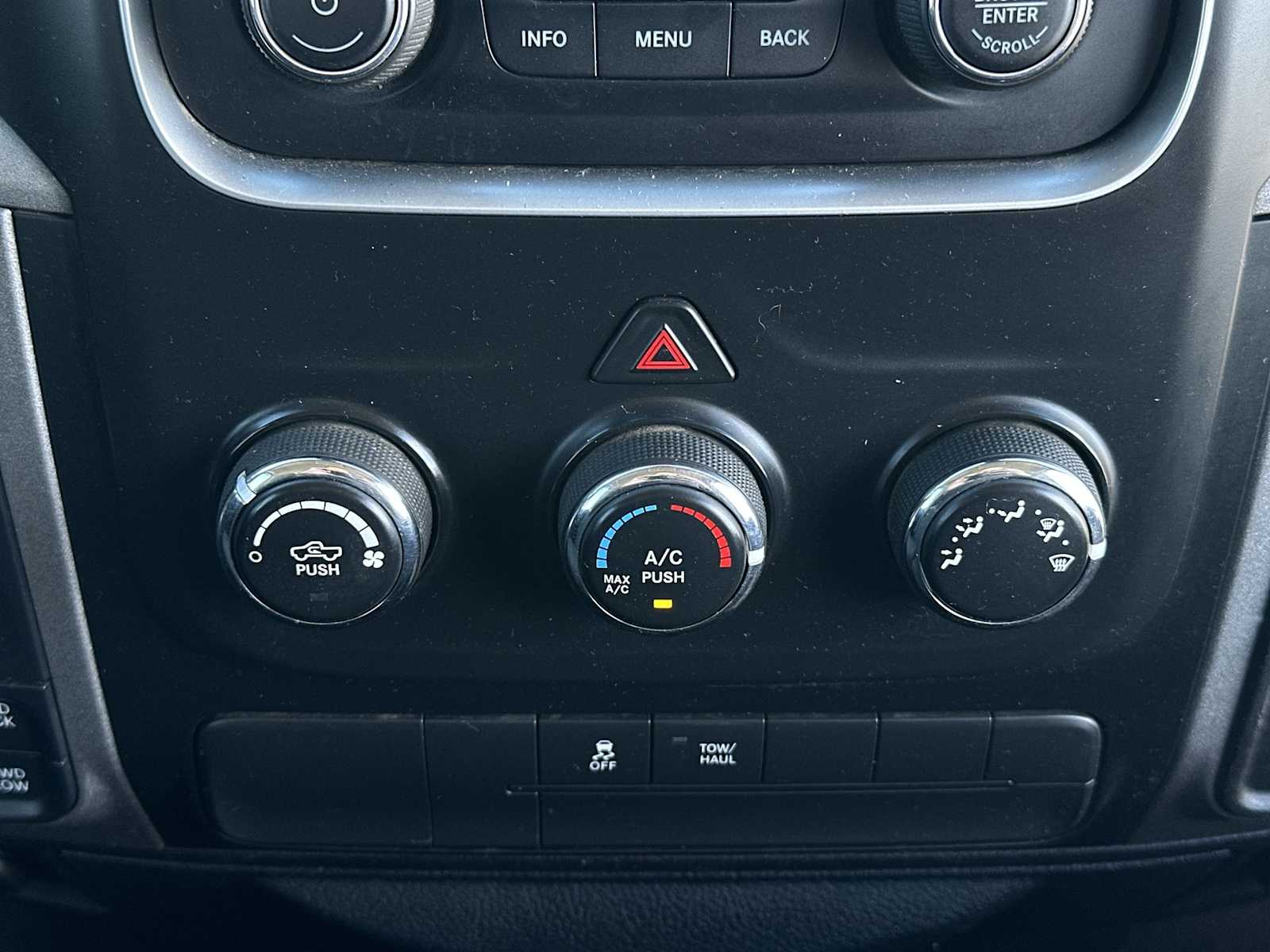 Thumbnail: 2016 RAM 1500 - 16