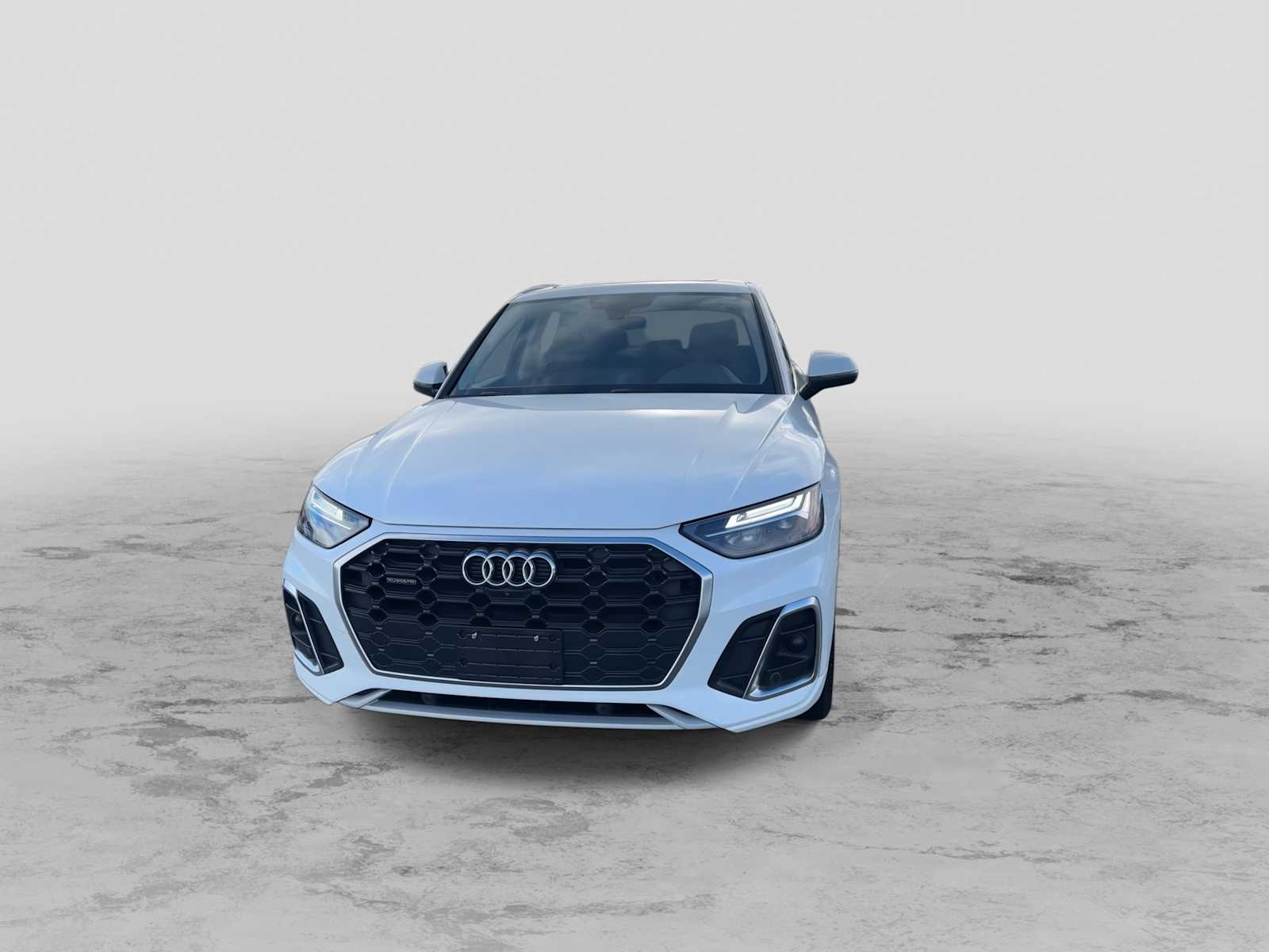 Thumbnail: 2023 Audi Q5 - 3